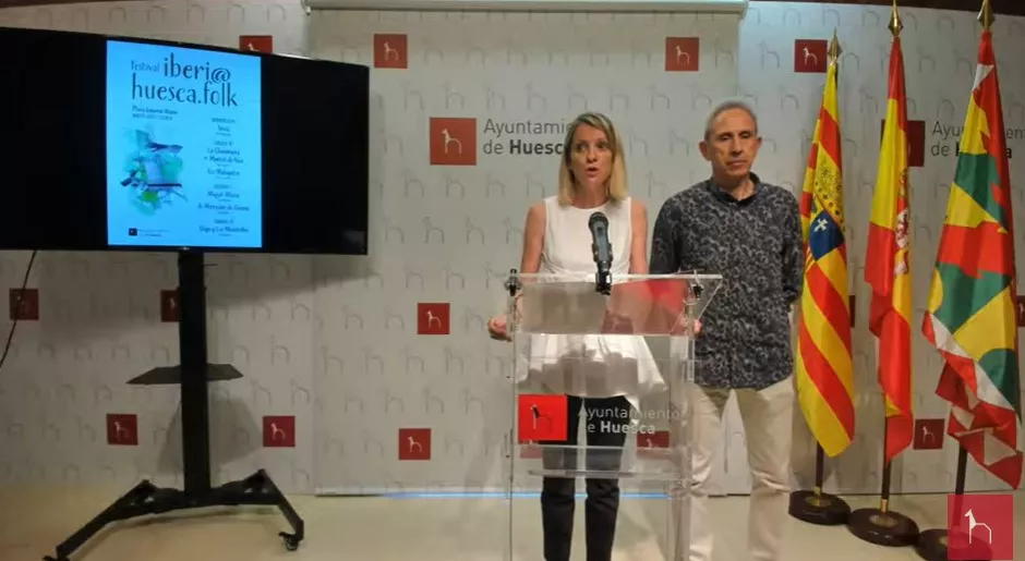 Nuria Mur y Salvador Cored. La Escuela de Folklore y Música de Huesca, protagonista en el festival Iberia@Huesca.Folk
