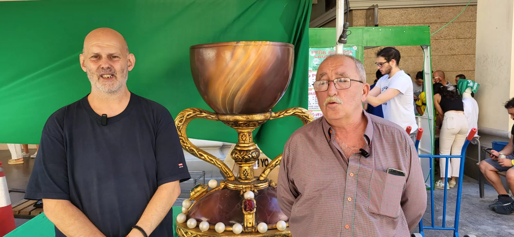 Javier Monsón y José Luis Ochoa, responsables de la Asociación Huesca, Cuna de San Lorenzo