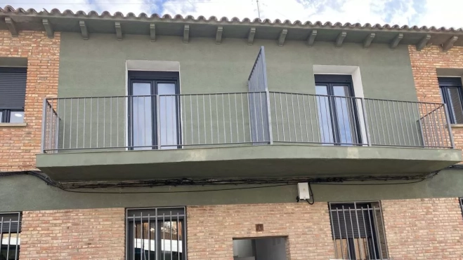 Exterior de las viviendas en alquiler en Fonz. Exterior de las viviendas en alquiler en Fonz.