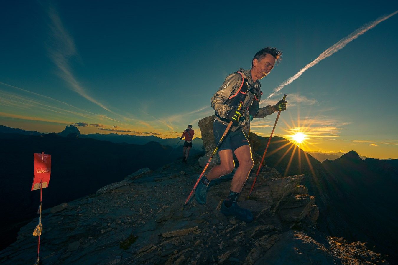 Preciosa estampa de la Canfranc Canfranc