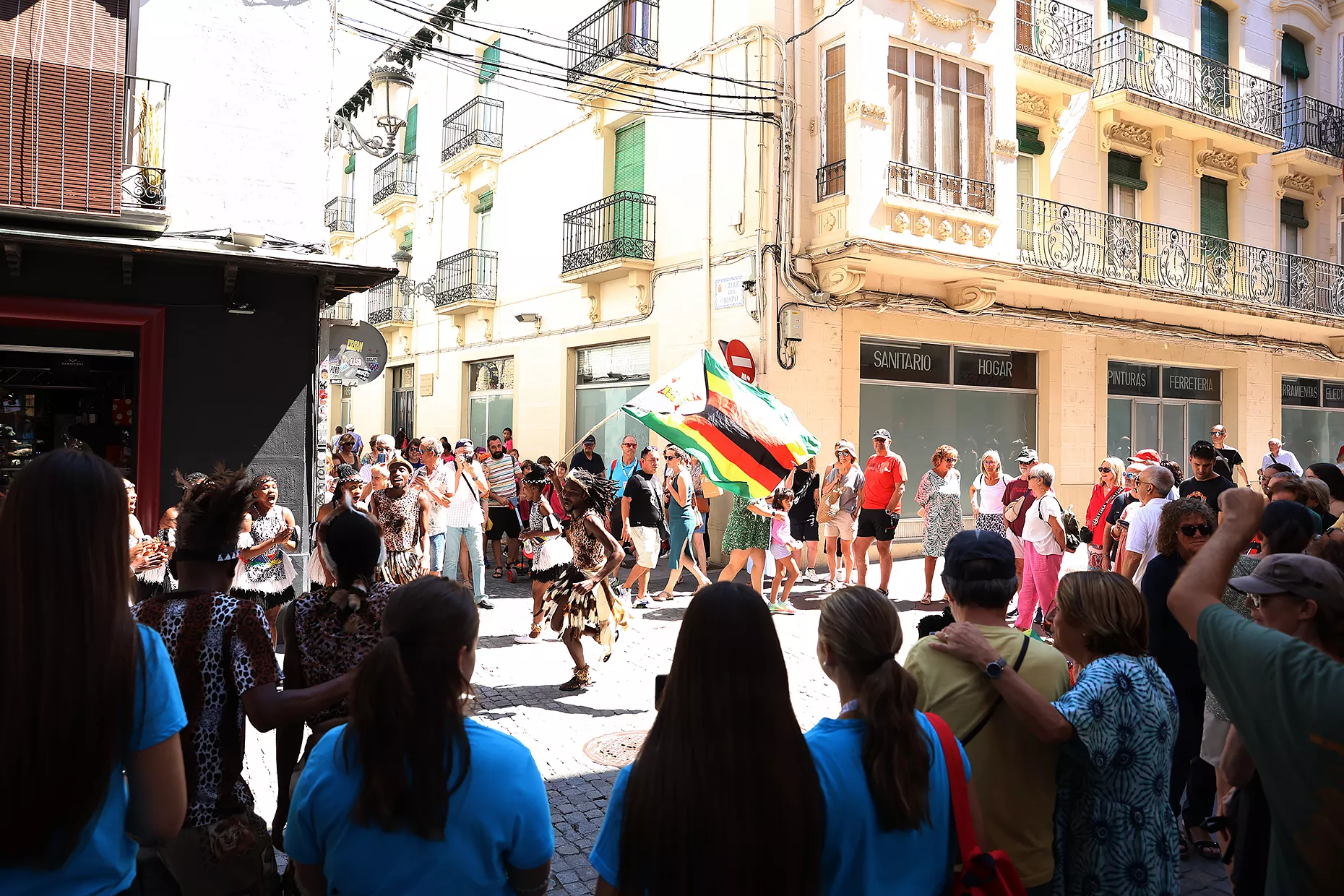 Conjunto Folclórico “Ezimnyama Dance Company” – Zimbabue