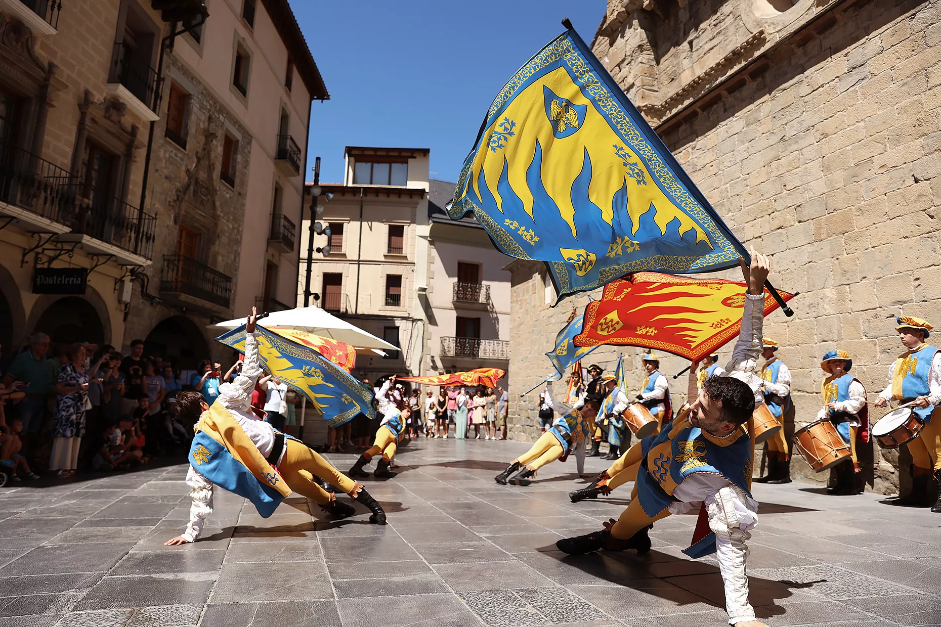 Sbandieratori “Ducato Caetani” – Italia 