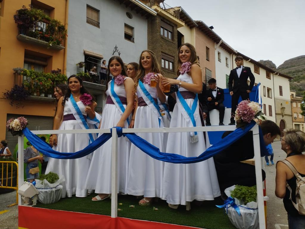 Graus celebra las fiestas en honor al Santo Cristo y San Vicente Ferrer. Foto: Adrián Mora