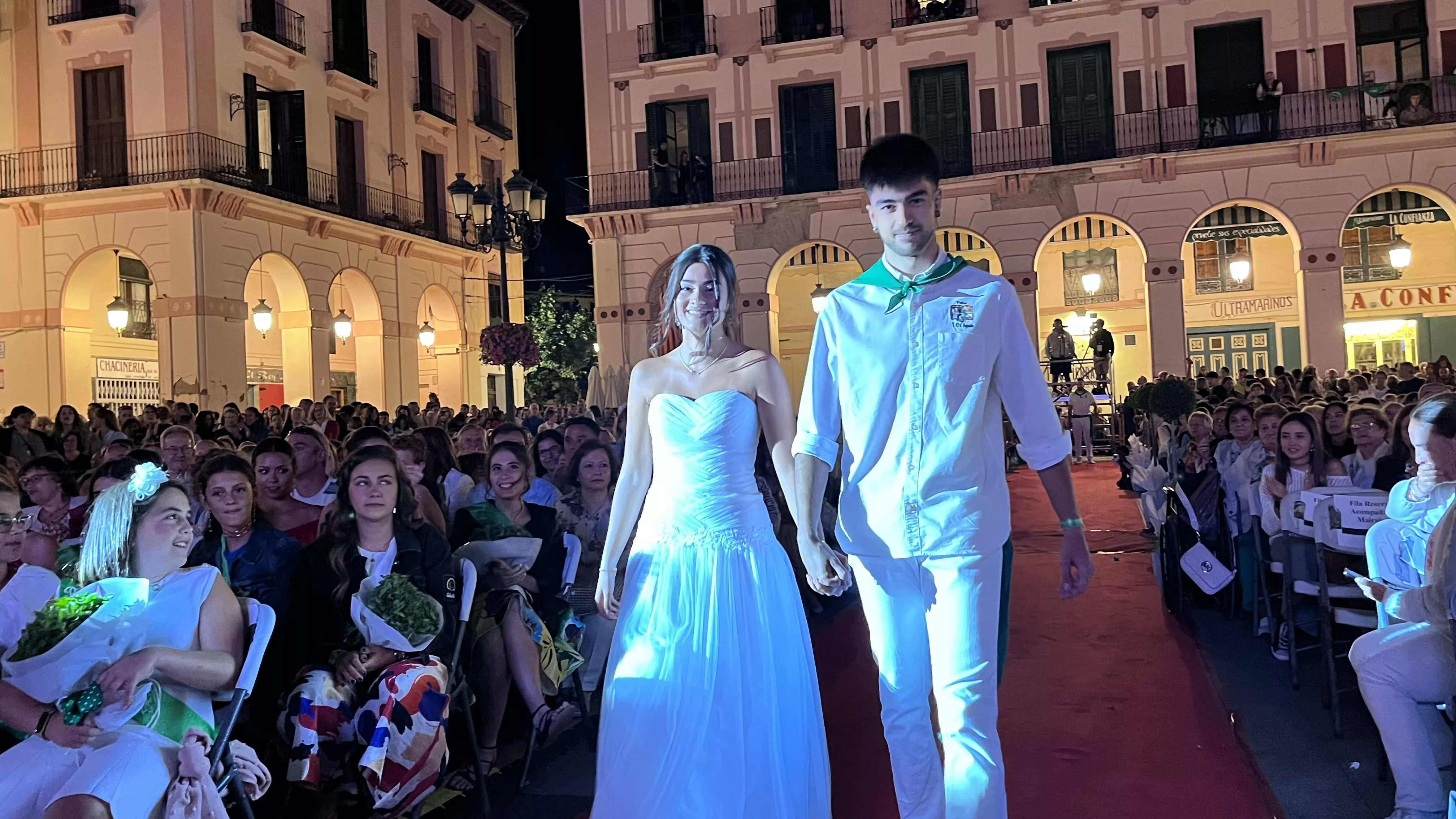 Presentación de las mairalesas de Huesca. Foto: Mercedes Manterola