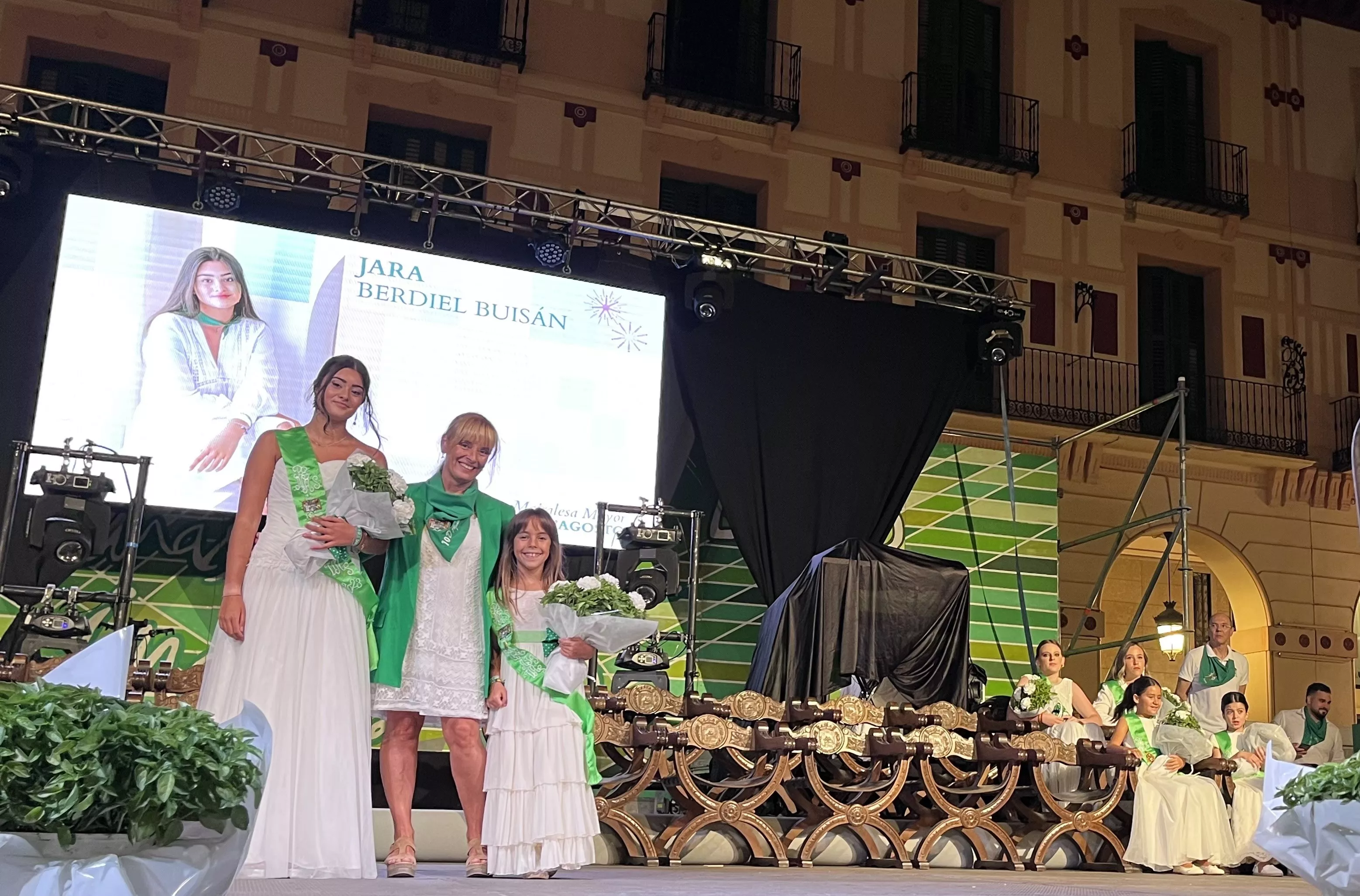 Presentación de las mairalesas de Huesca. Foto: Mercedes Manterola