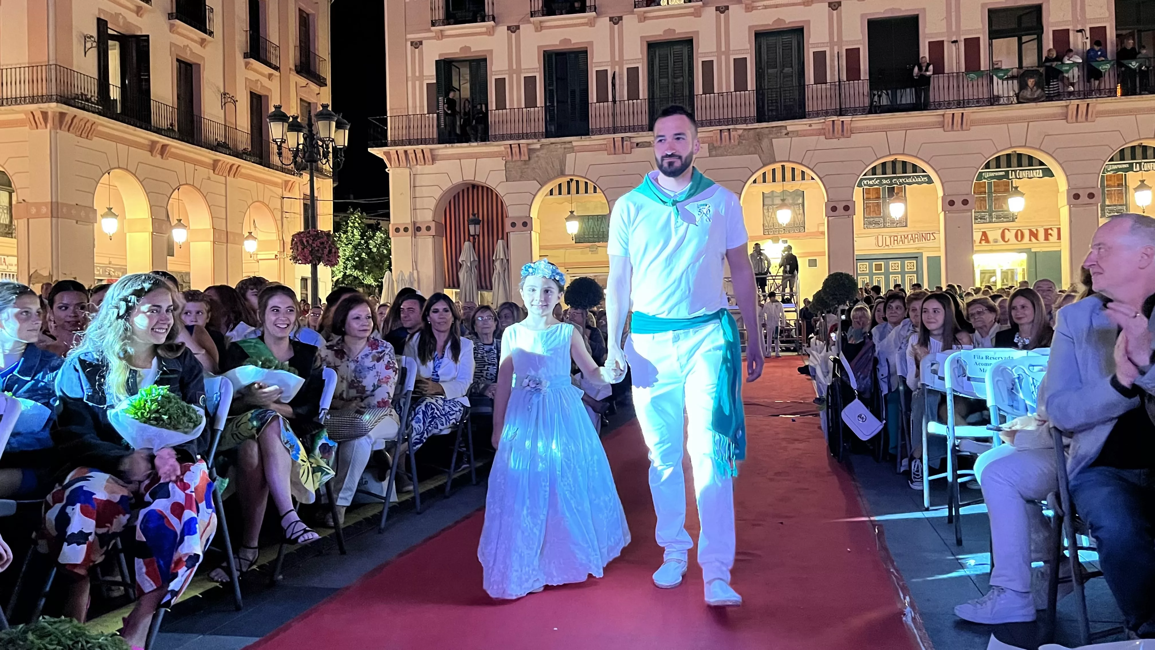 Presentación de las mairalesas de Huesca. Foto: Mercedes Manterola