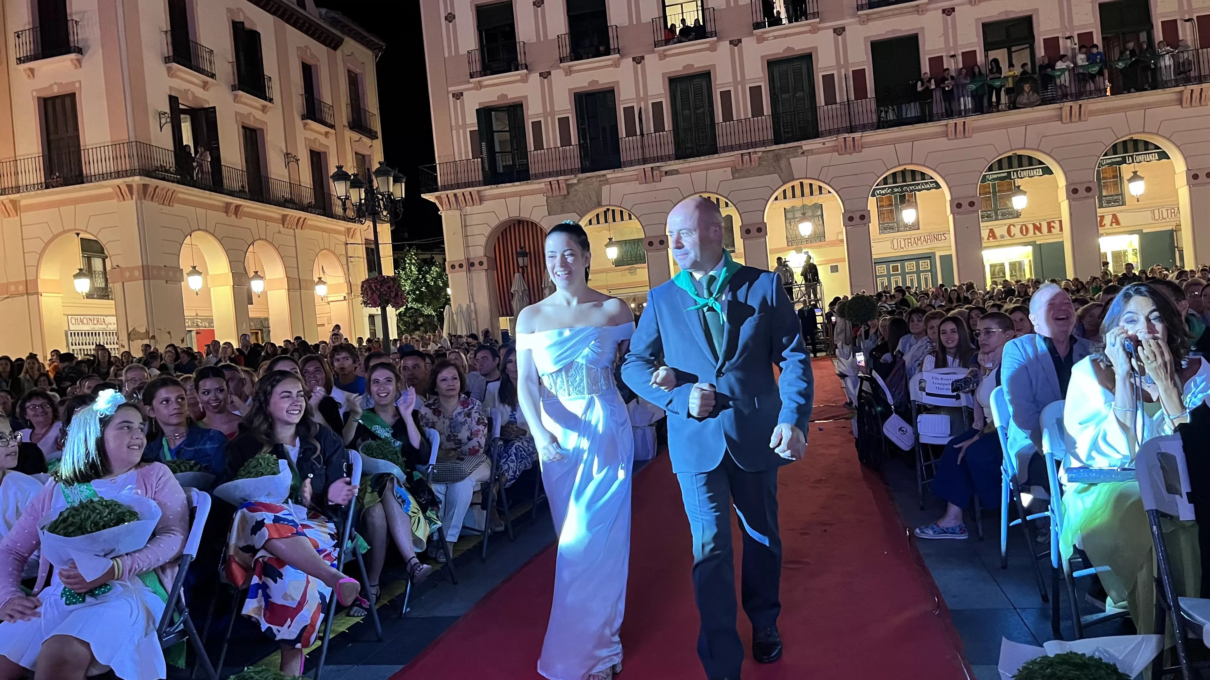 Presentación de las mairalesas de Huesca. Foto: Mercedes Manterola