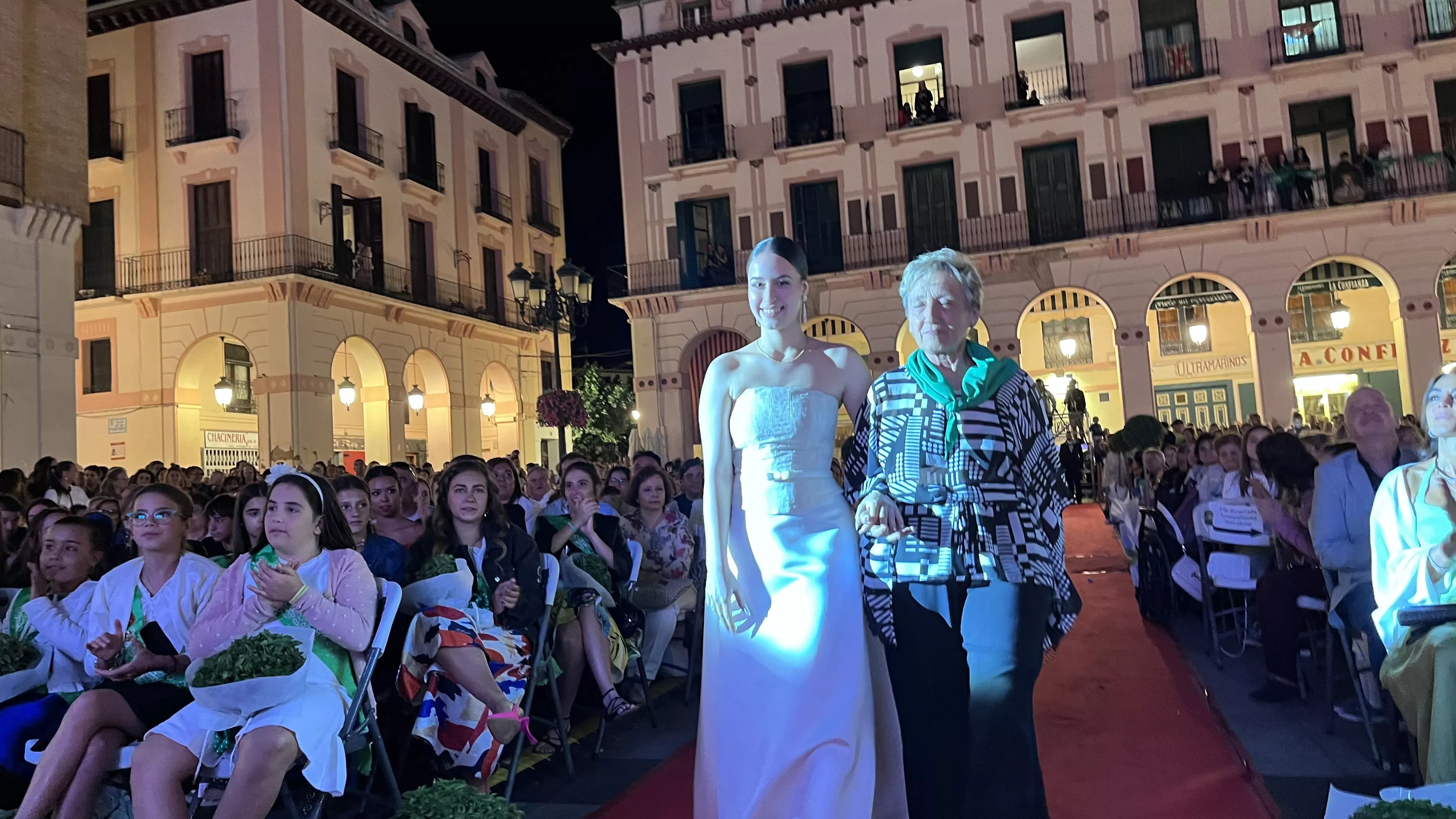 Presentación de las mairalesas de Huesca. Foto: Mercedes Manterola