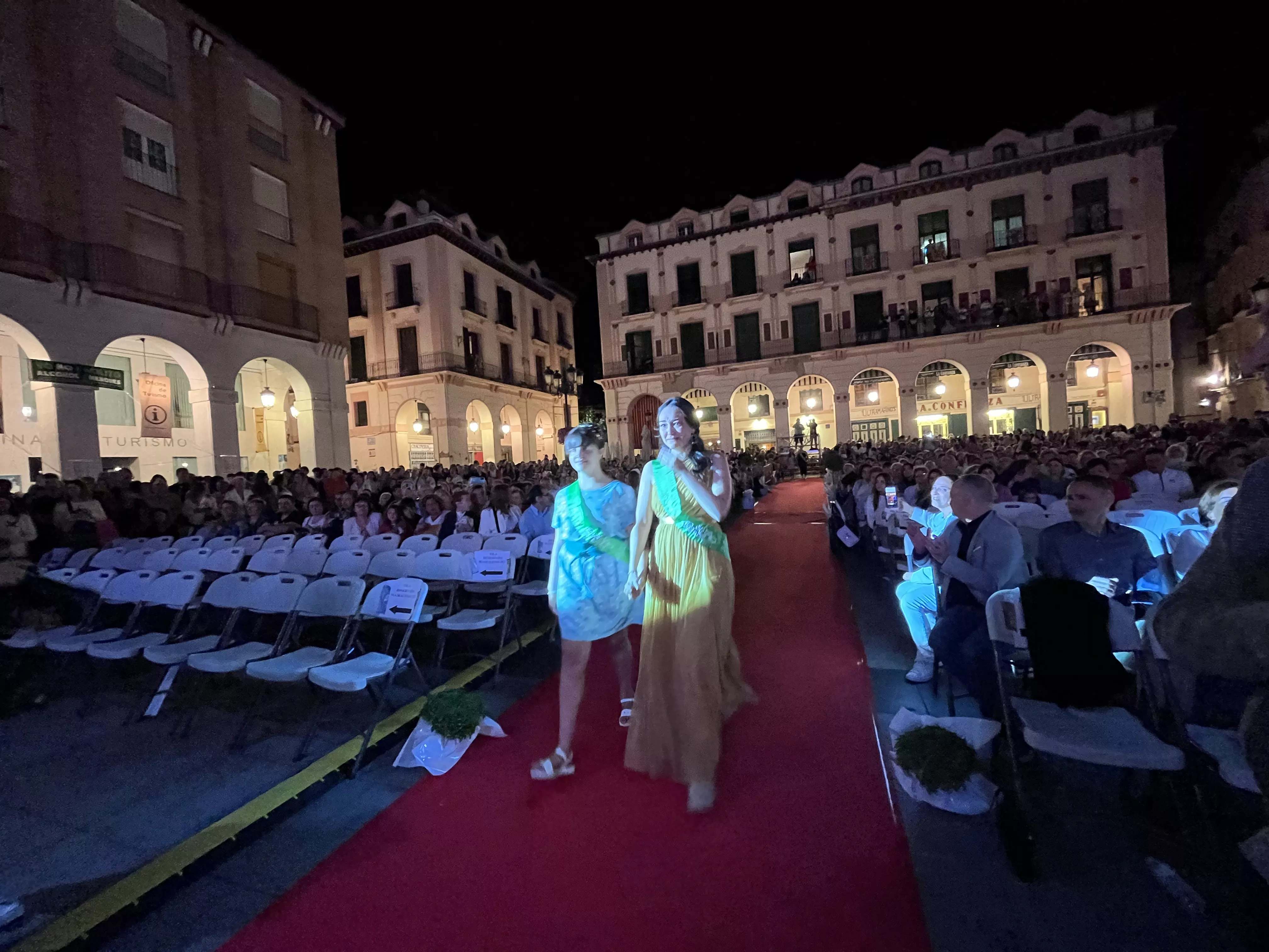 Presentación de las mairalesas de Huesca. Foto: Mercedes Manterola