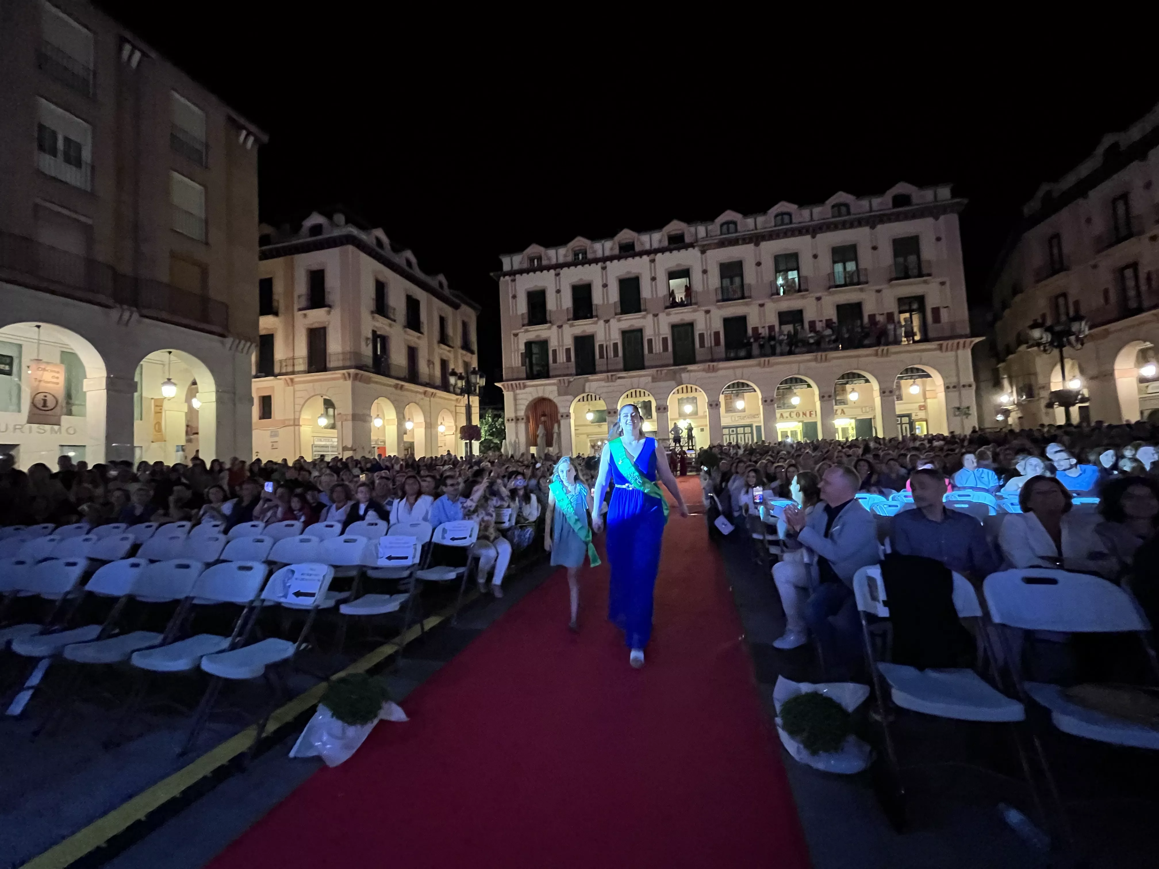 Presentación de las mairalesas de Huesca. Foto: Mercedes Manterola