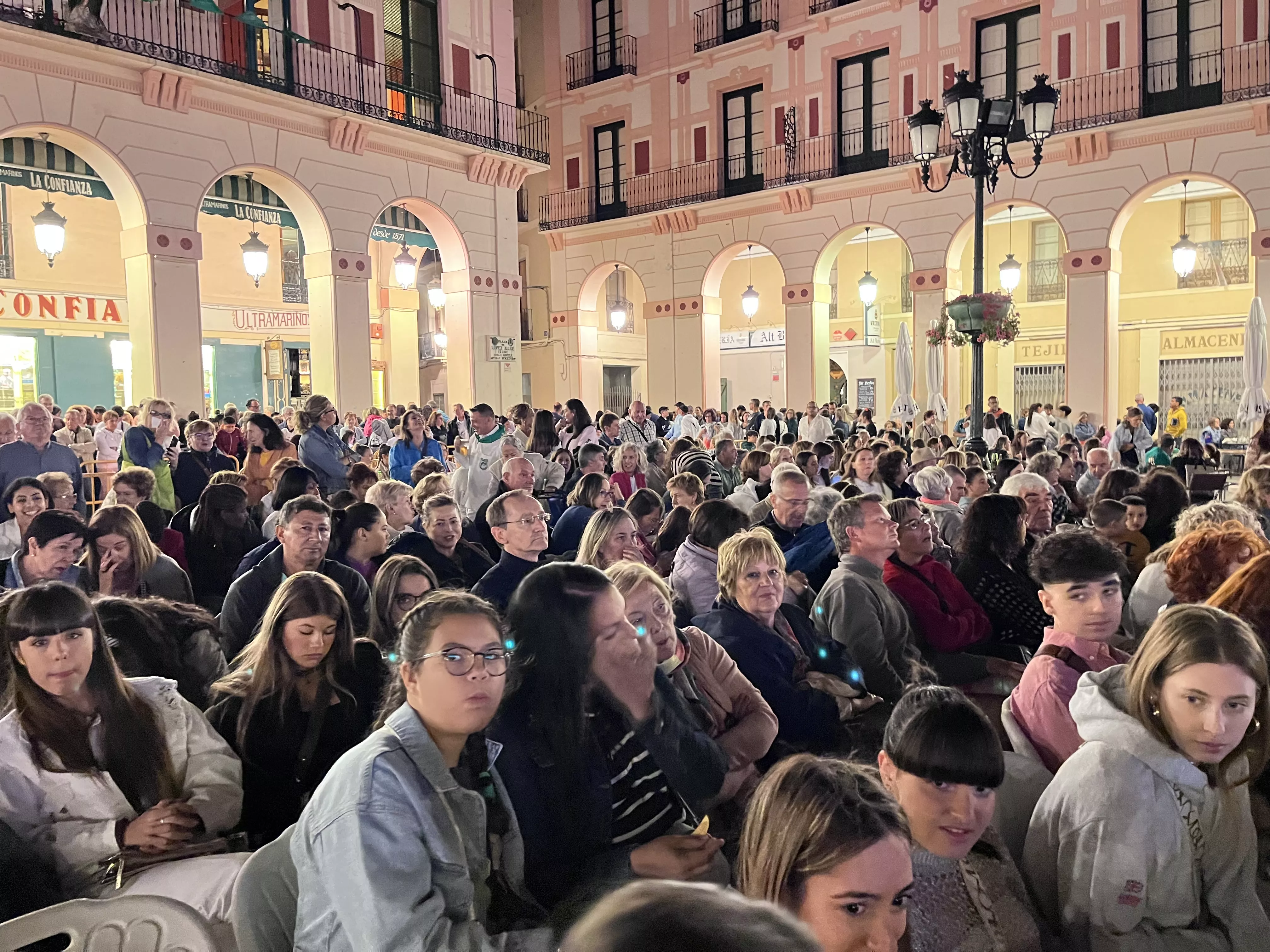 Presentación de las mairalesas de Huesca. Foto: Mercedes Manterola