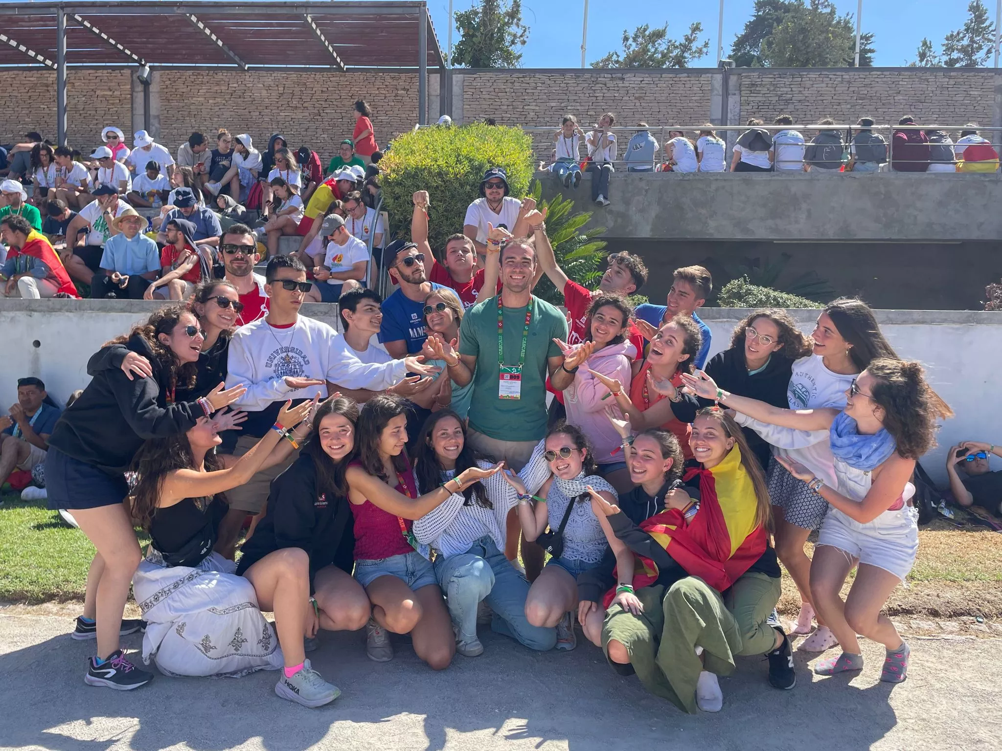 Miembros del Centro Juvenil salesiano de Huesca en la Jornada Mundial de la Juventud en Portugal