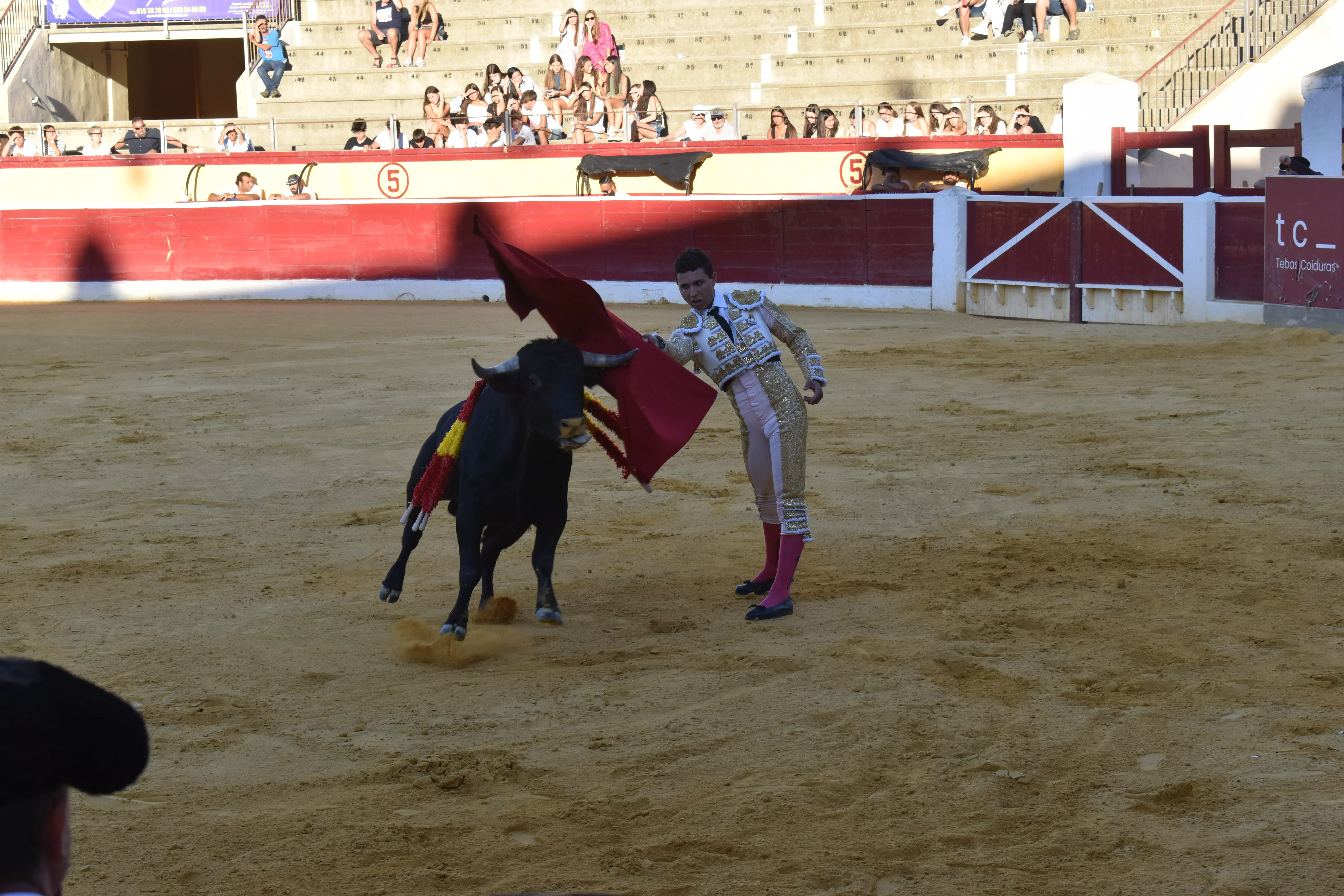 Héctor Marco ha sido el triunfador de la novillada celebrada este domingo en Huesca. Foto: Carlos Jalle