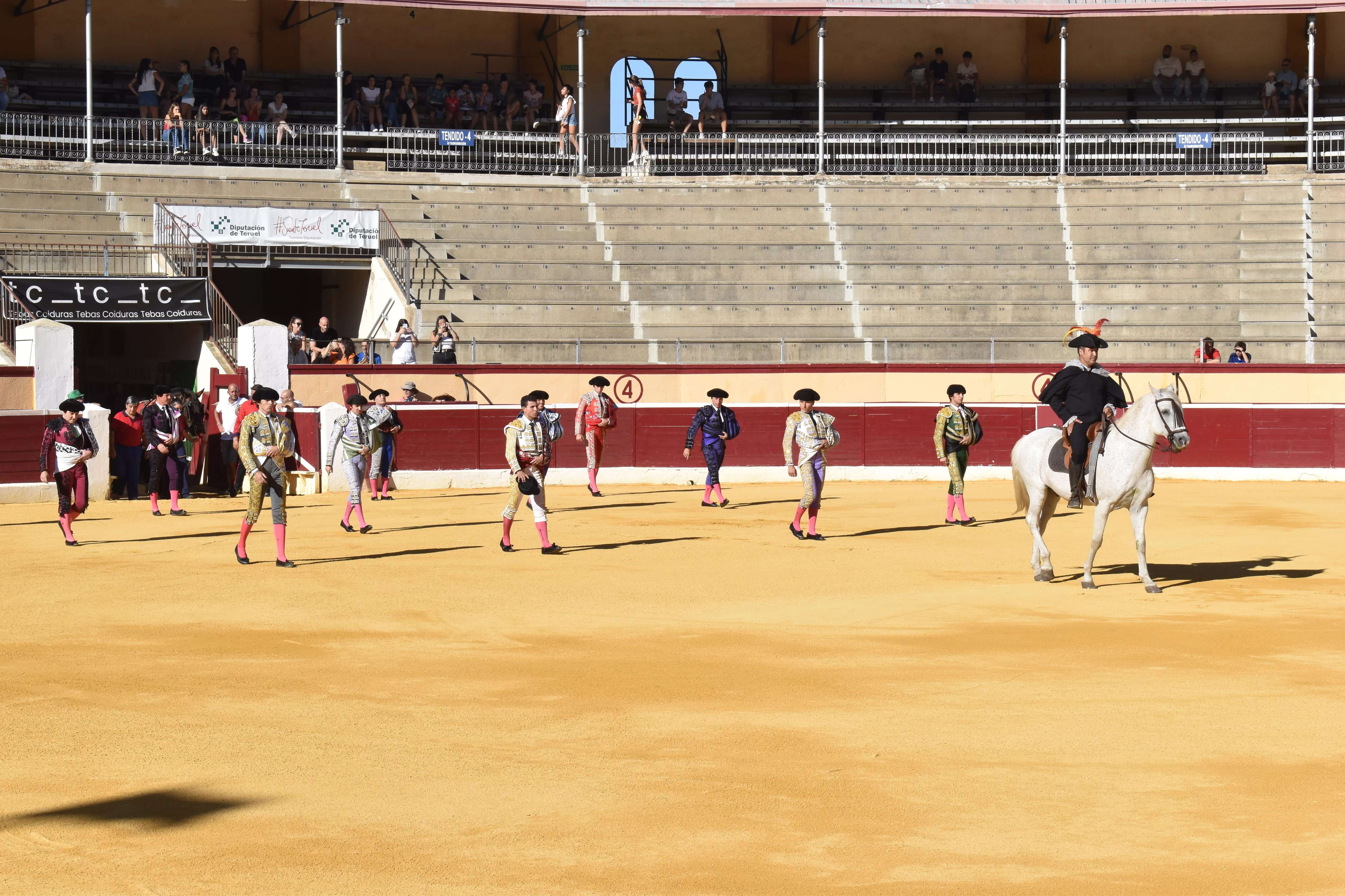 Novillada en Huesca. Foto Carlos Jalle