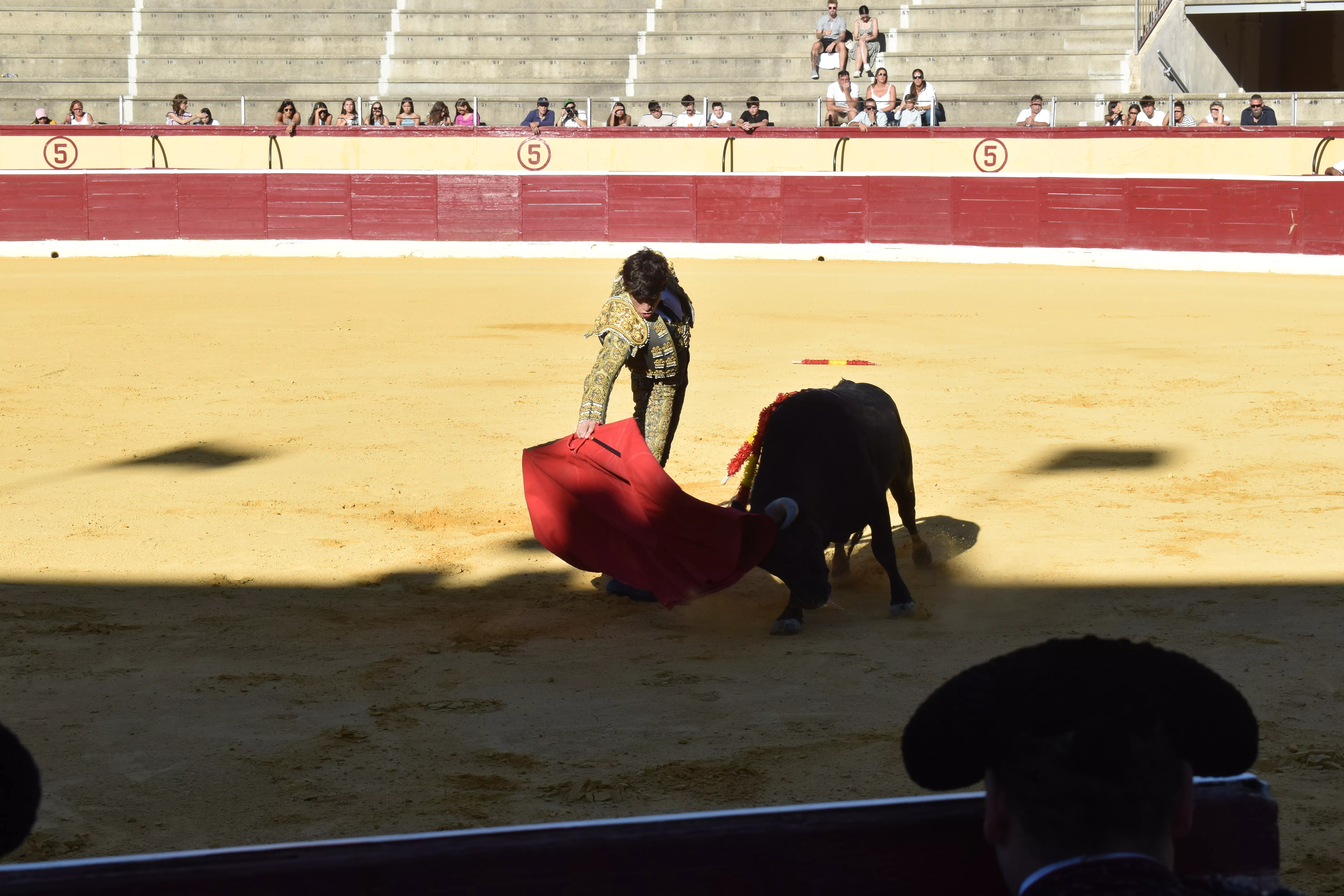 Novillada en Huesca. Foto Carlos Jalle