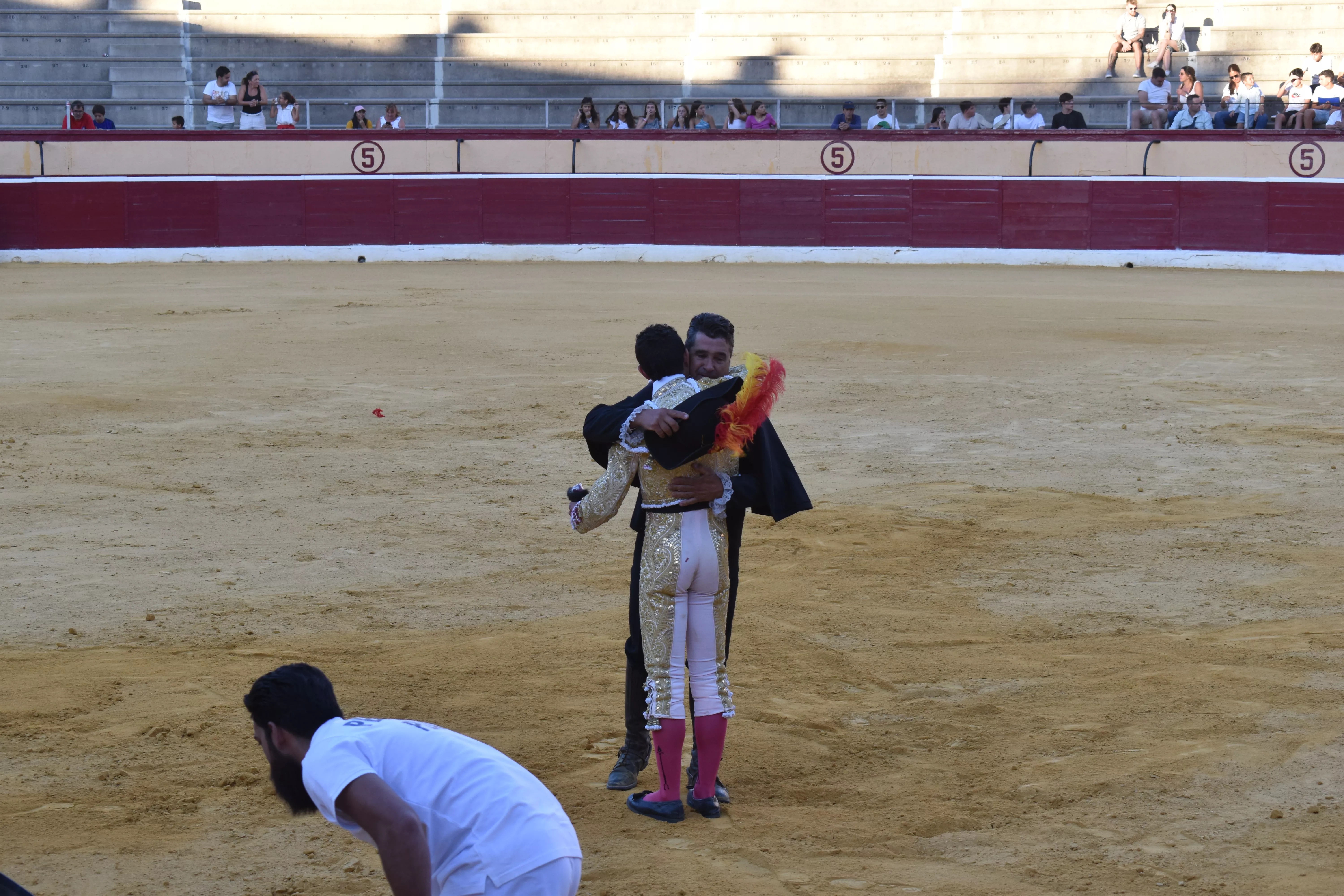 Novillada en Huesca. Foto Carlos Jalle