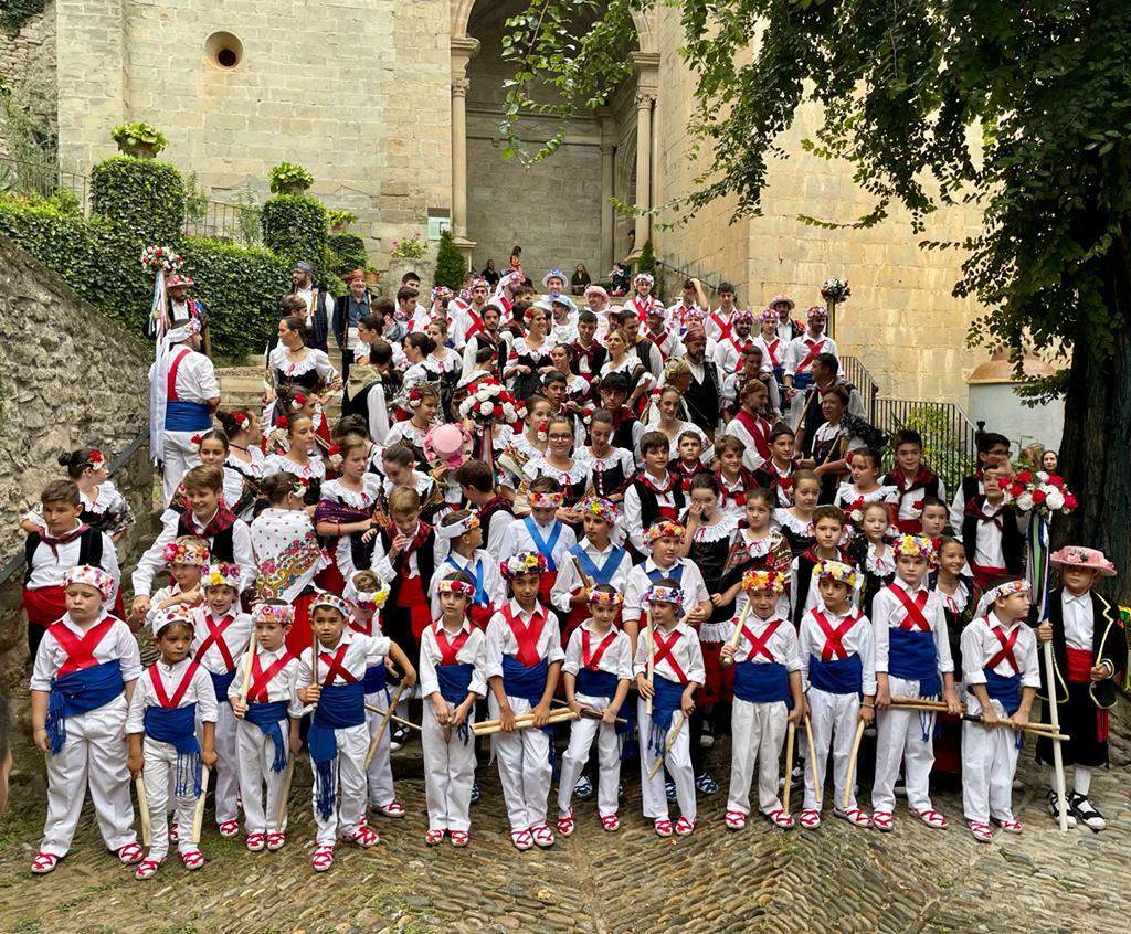 El dance vuelve a la plaza Mayor de Graus