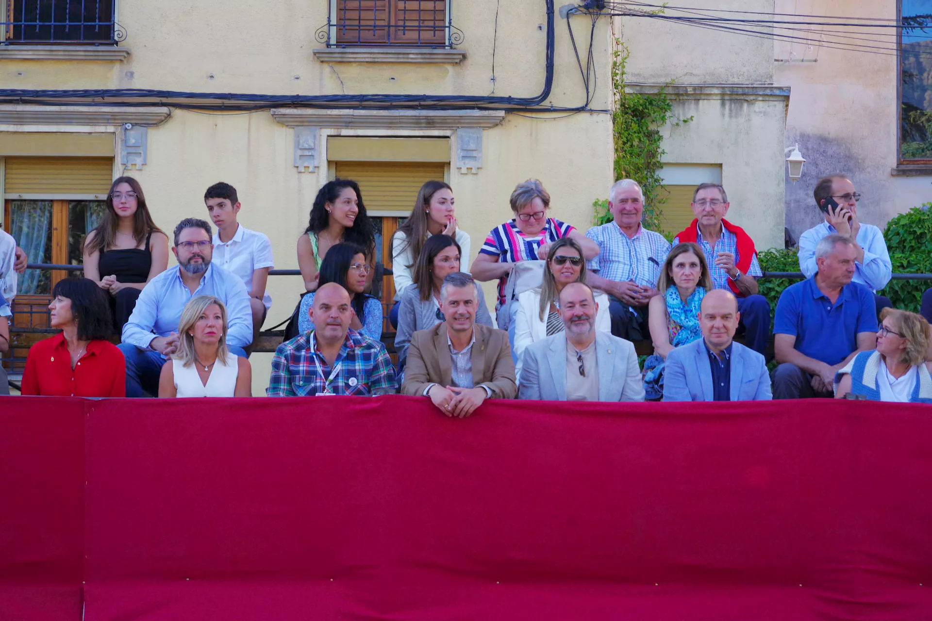 Último desfile del Festival Folklórico de los Pirineos. Foto Miguel Ángel Muñoz 