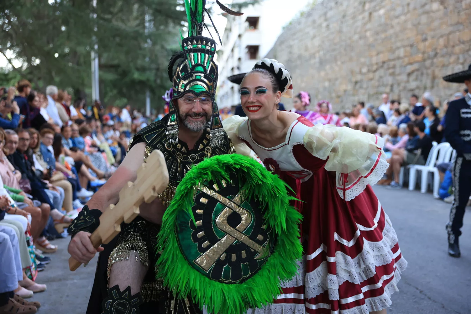 Último desfile del Festival Folklórico de los Pirineos. Foto Miguel Ángel Muñoz 