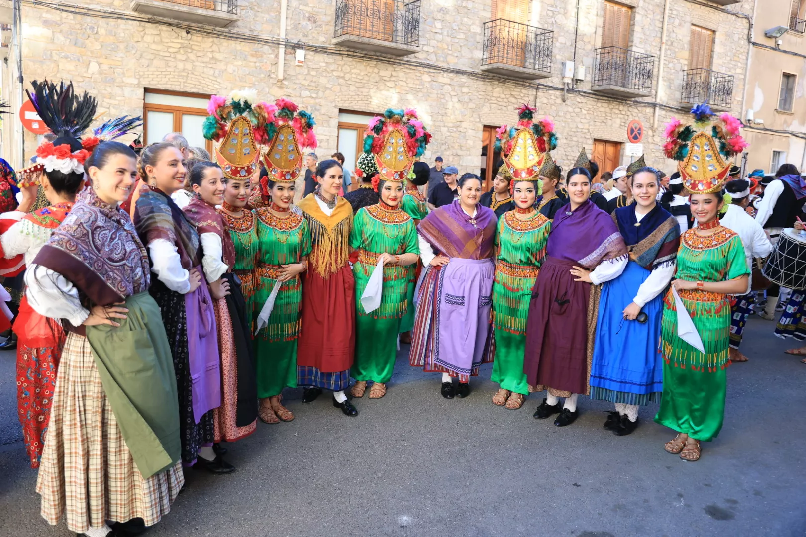 Último desfile del Festival Folklórico de los Pirineos. Foto Miguel Ángel Muñoz 