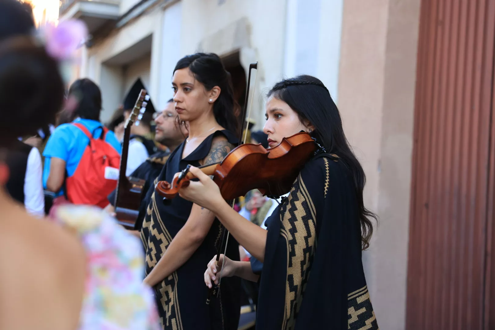 Último desfile del Festival Folklórico de los Pirineos. Foto Miguel Ángel Muñoz 