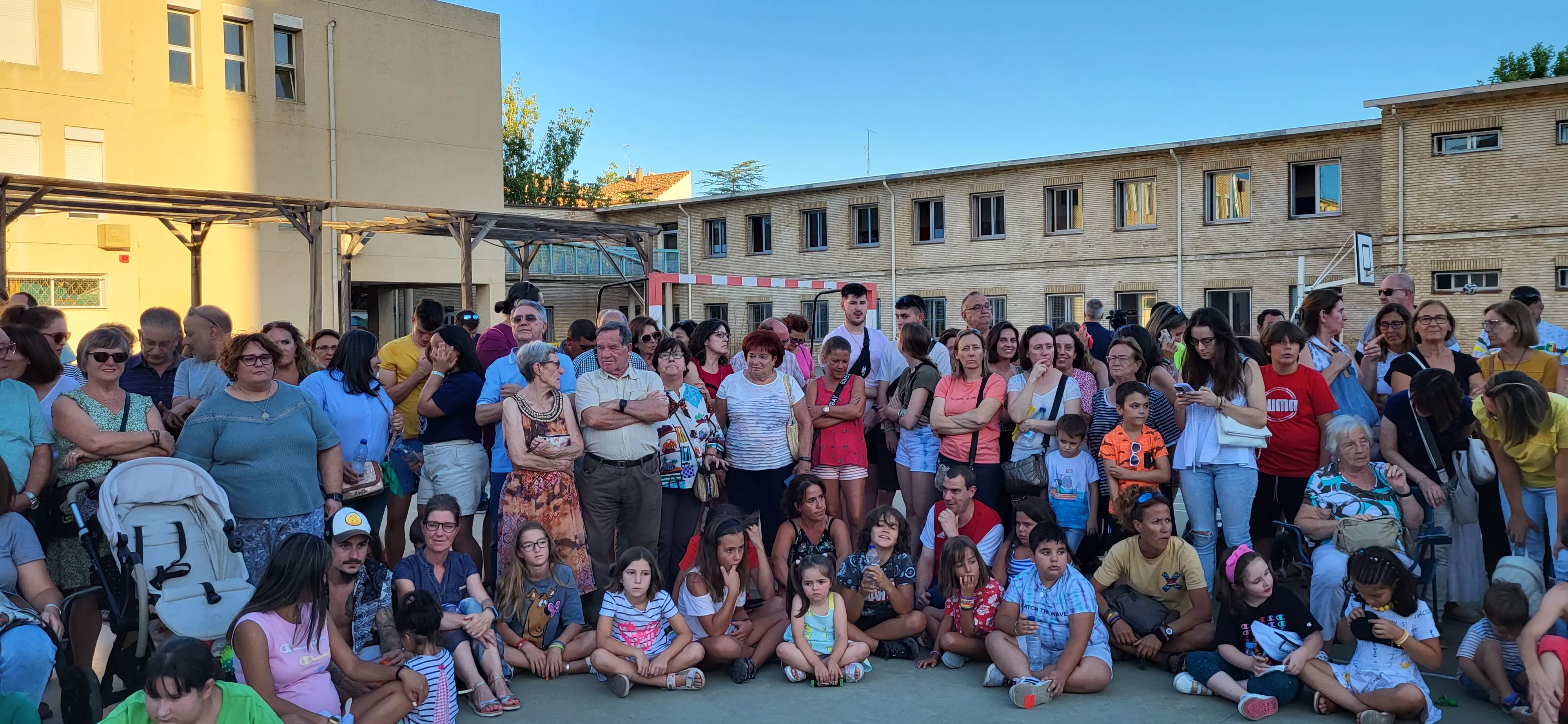 Último ensayo de los Danzantes de Huesca antes de San Lorenzo. Foto: Mercedes Manterola
