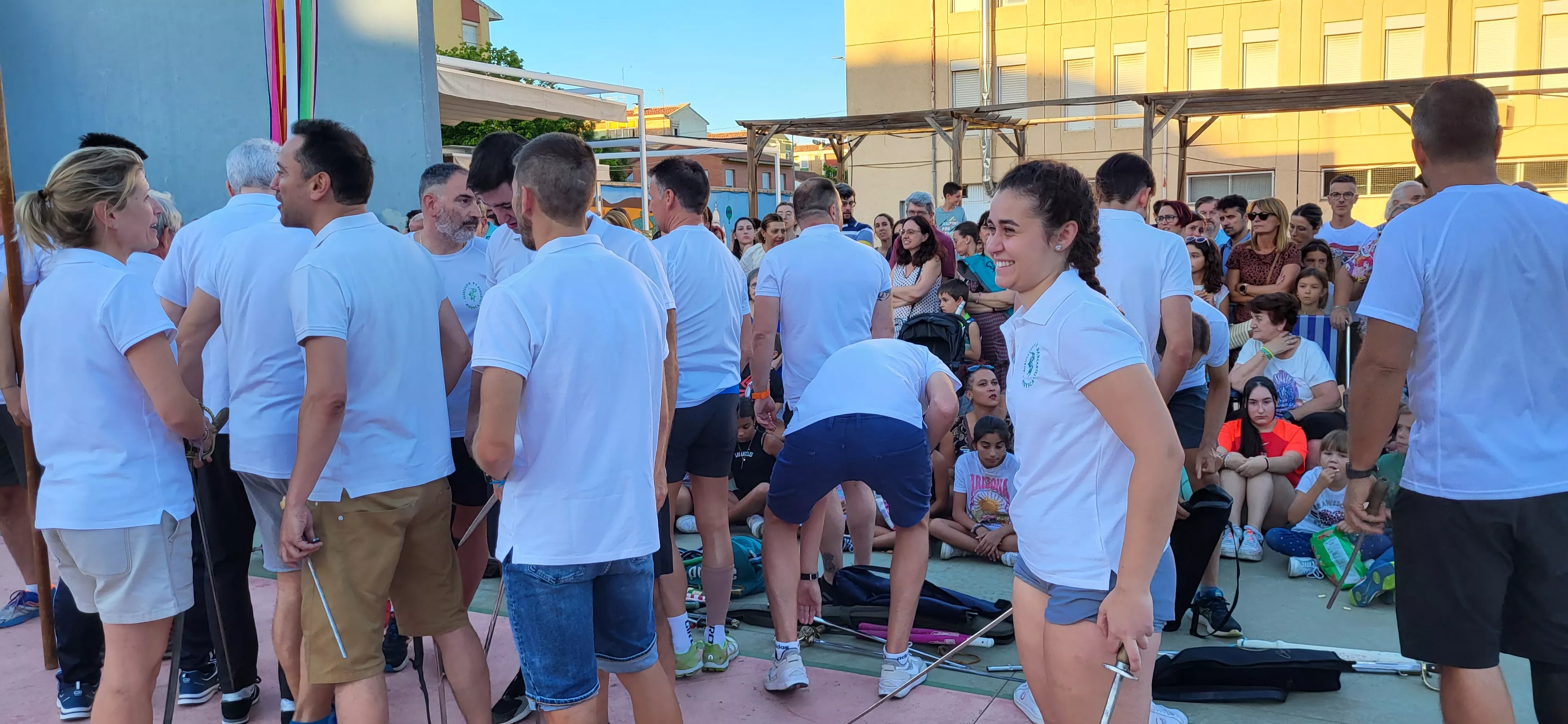 Último ensayo de los Danzantes de Huesca antes de San Lorenzo. Foto: Mercedes Manterola