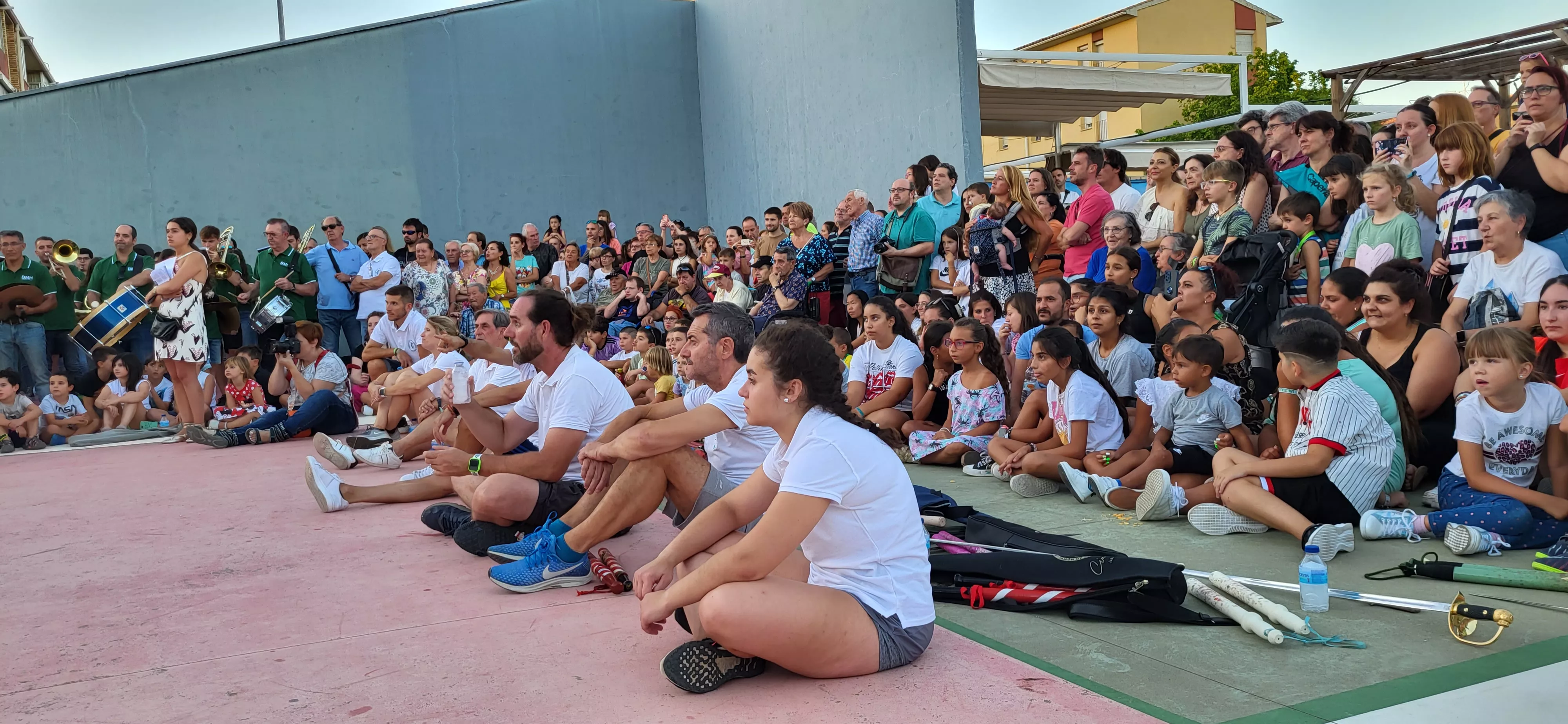 Último ensayo de los Danzantes de Huesca antes de San Lorenzo. Foto: Mercedes Manterola