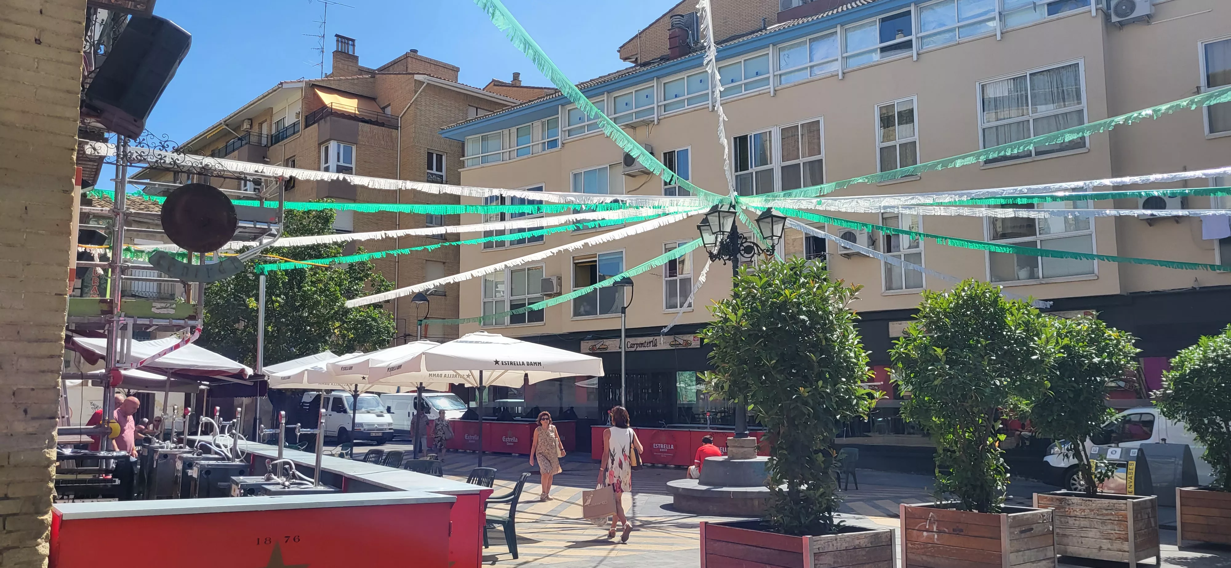 Preparativos en Huesca de las fiestas de San Lorenzo. Foto: Mercedes Manterola