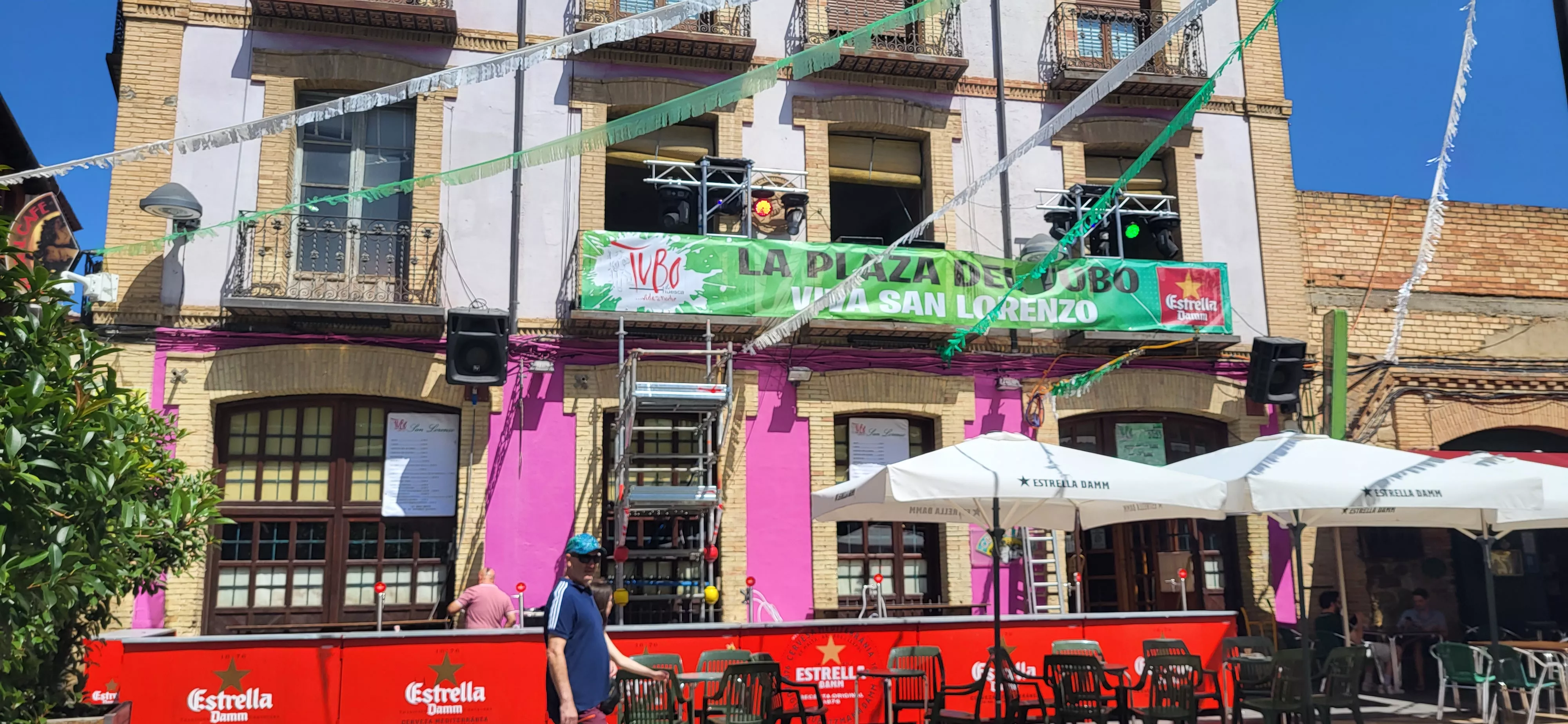  Preparativos en Huesca de las fiestas de San Lorenzo. Foto: Mercedes Manterola