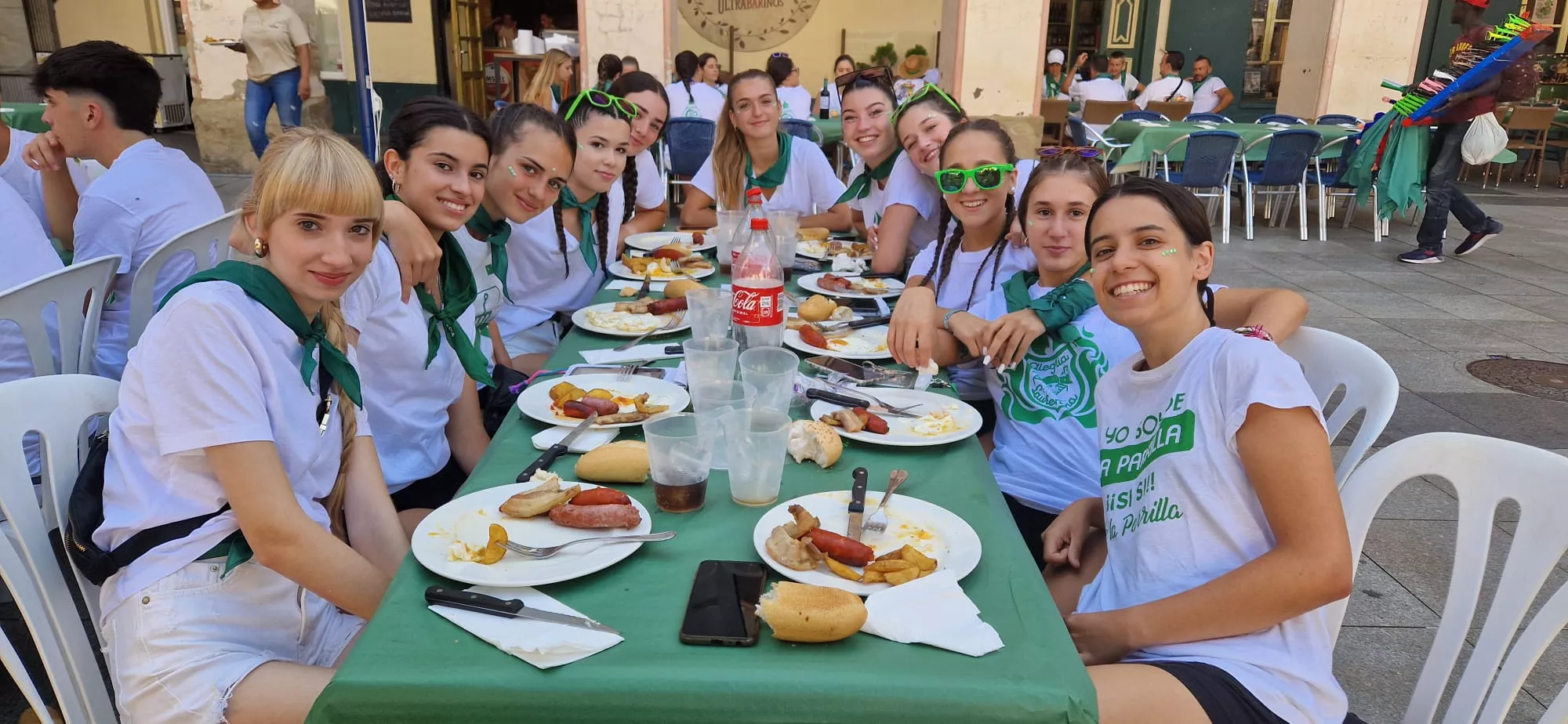 Imágenes de almuerzos de San Lorenzo