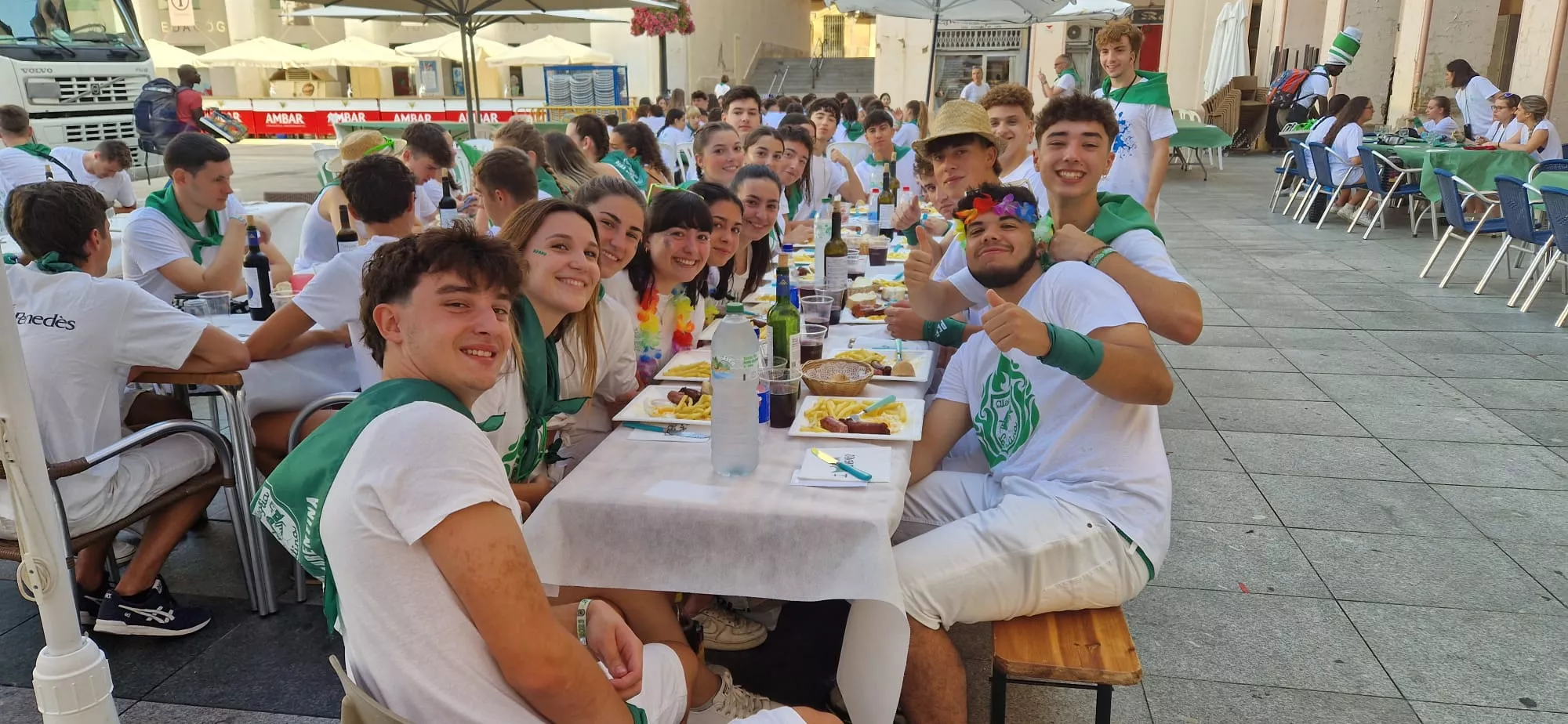 Imágenes de almuerzos de San Lorenzo