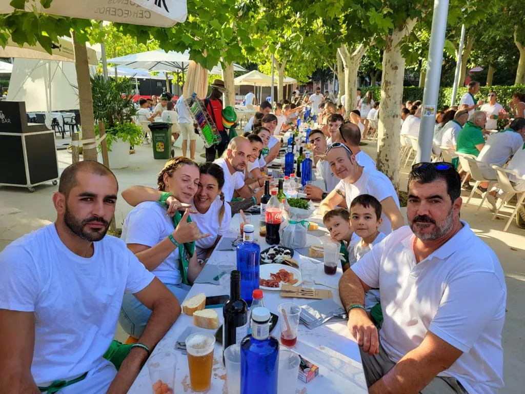 Imágenes de almuerzos de San Lorenzo