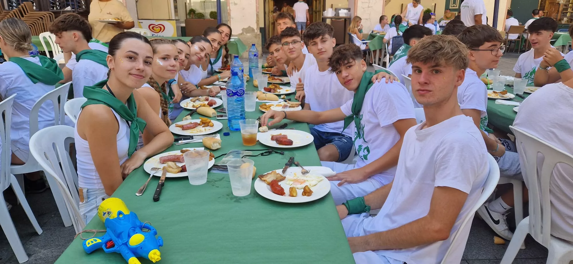Imágenes de almuerzos de San Lorenzo