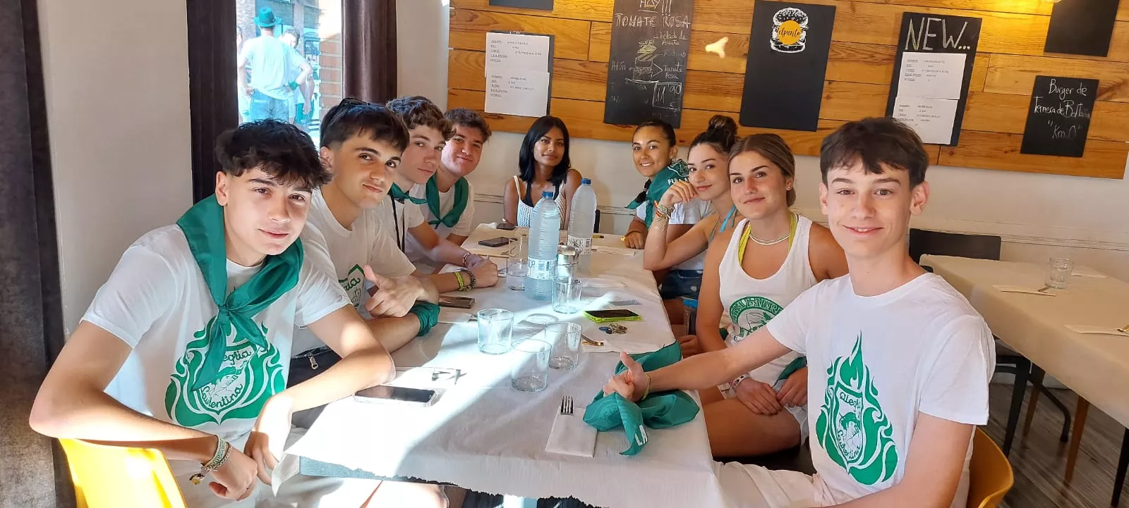 Imágenes de almuerzos de San Lorenzo