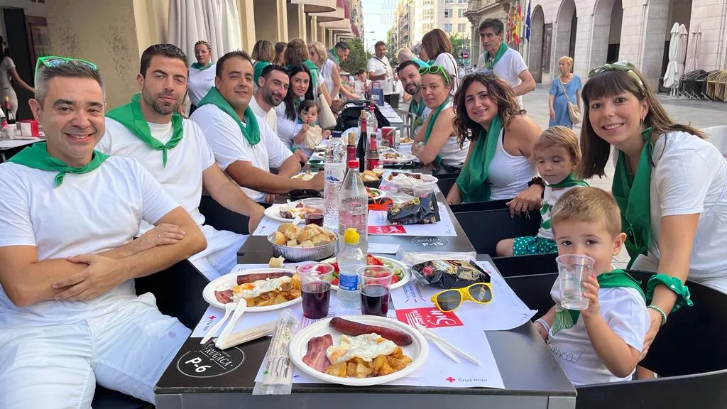 Imágenes de almuerzos de San Lorenzo