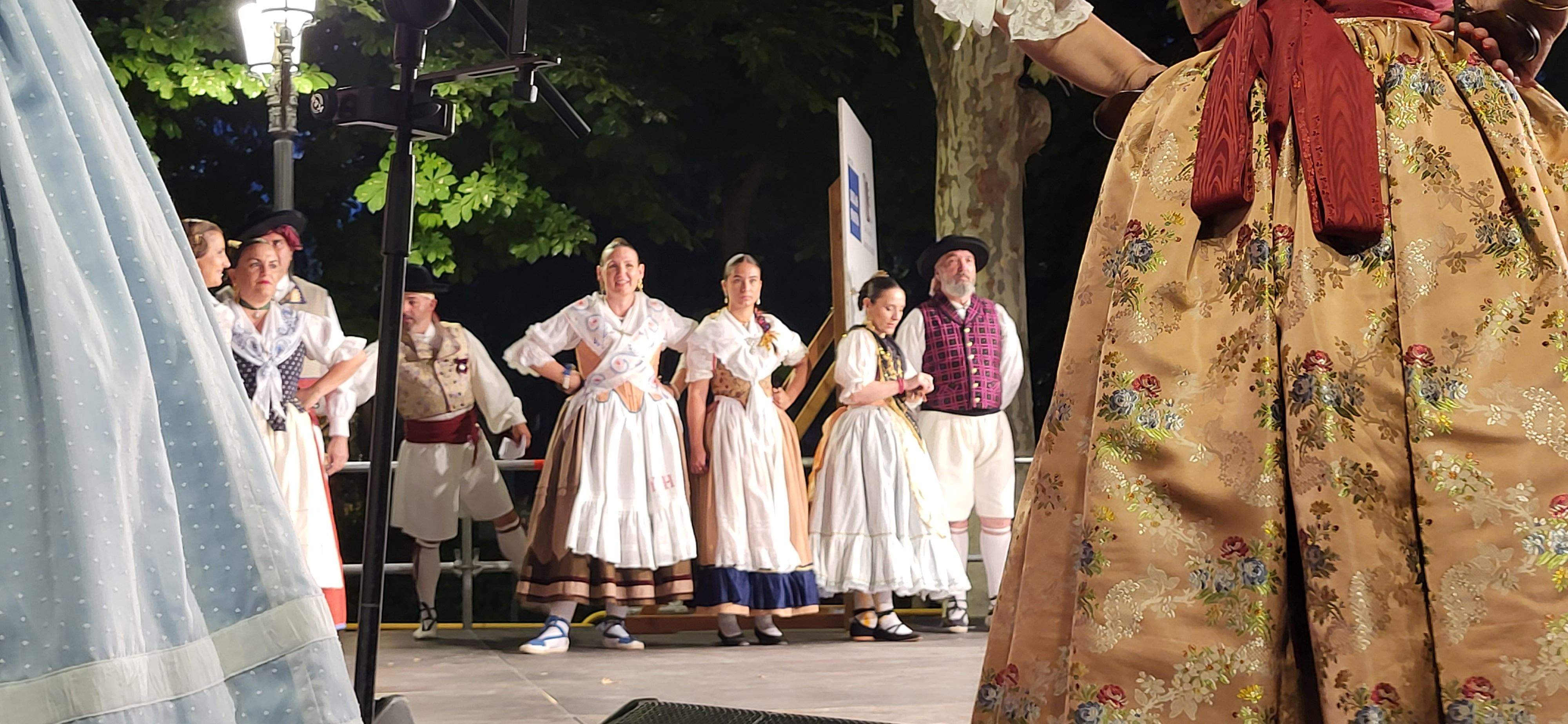 Actualmente el Grup Realenc tiene uno de los repertorios más ricos en este tipo de piezas de todo el panorama folklórico valenciano.