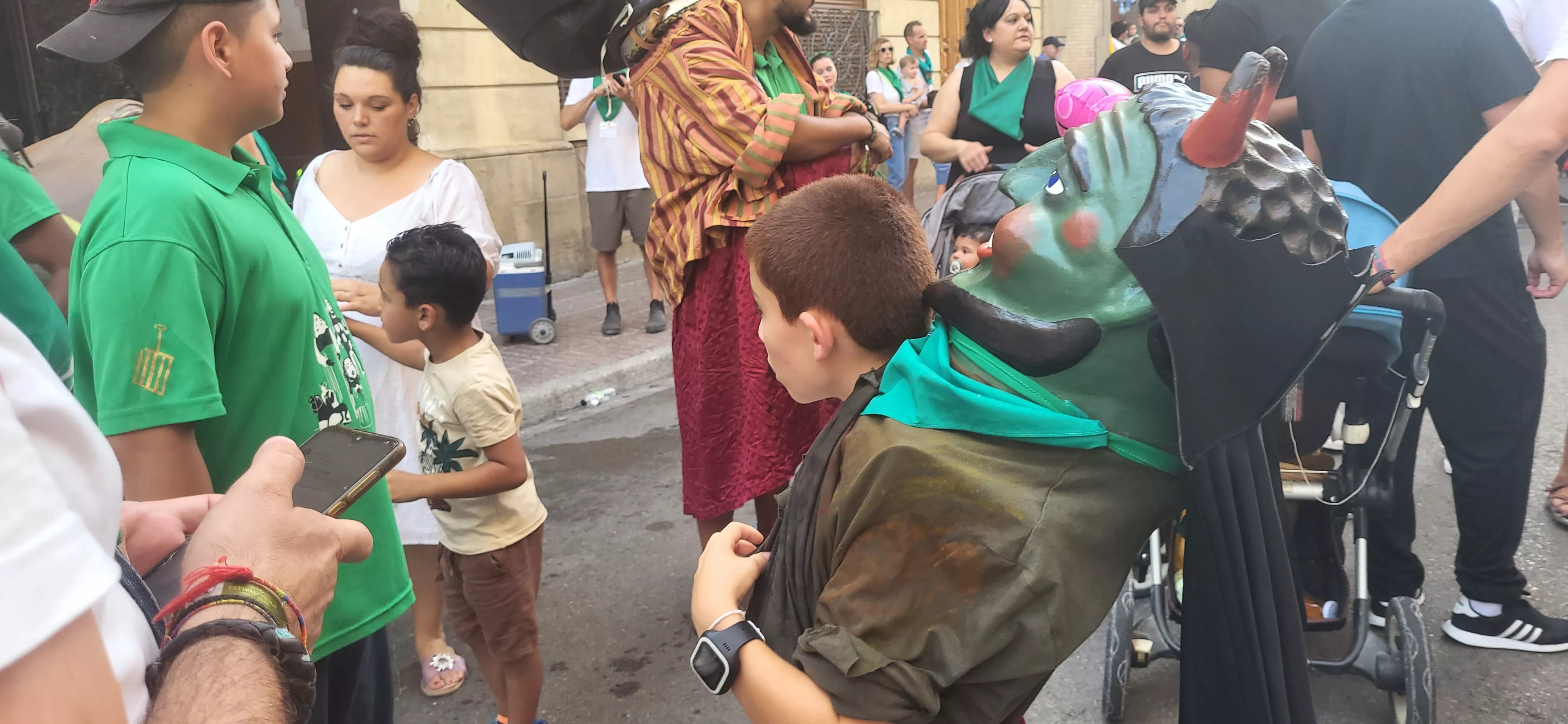  Primera salida de los Gigantes, Cabezudos y Caballicos en San Lorenzo. Foto: Mercedes Manterola