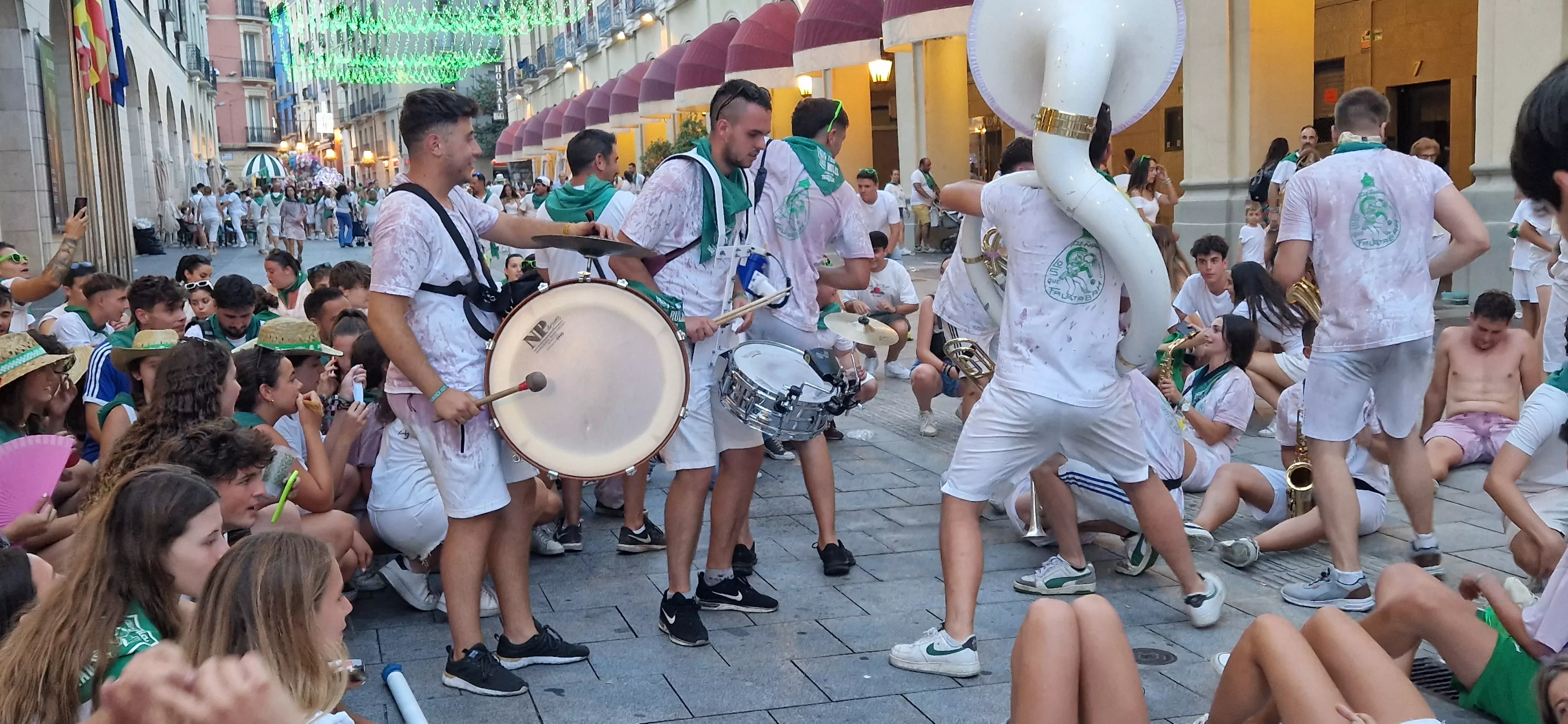 Más fotos de la fiesta de San Lorenzo: día 9. Foto Myriam Martínez