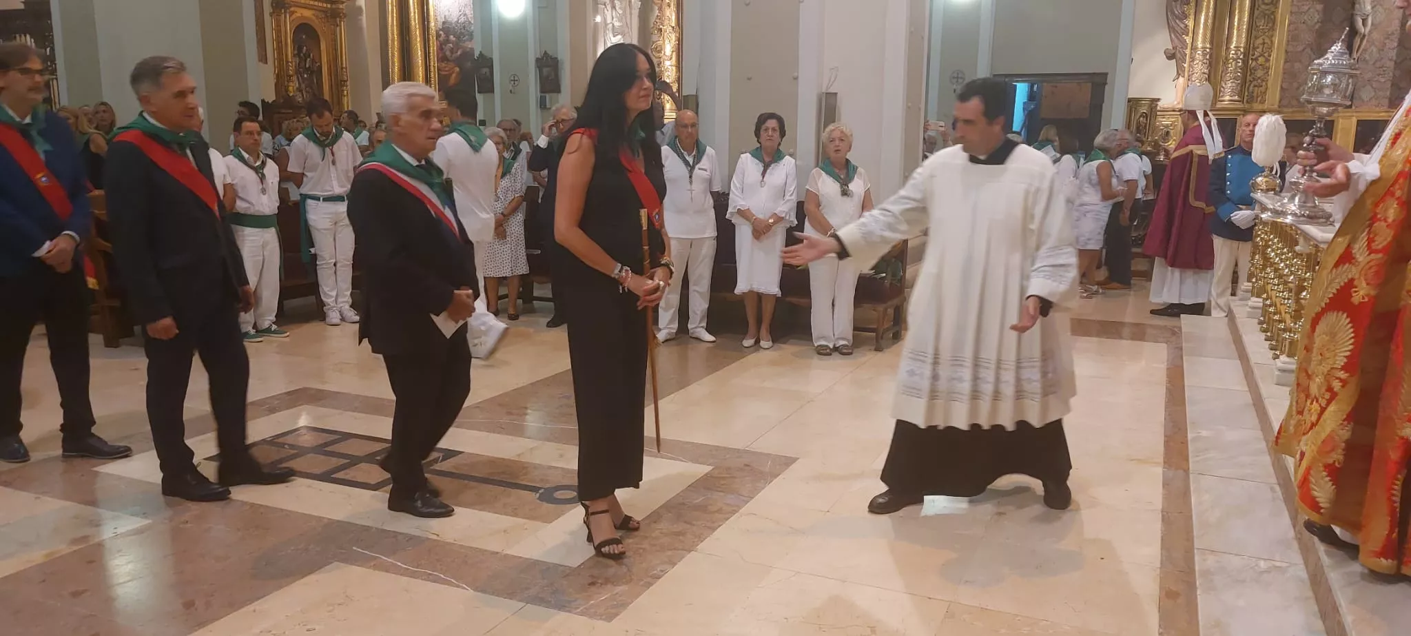Celebración de las Completas en la Basílica de San Lorenzo.