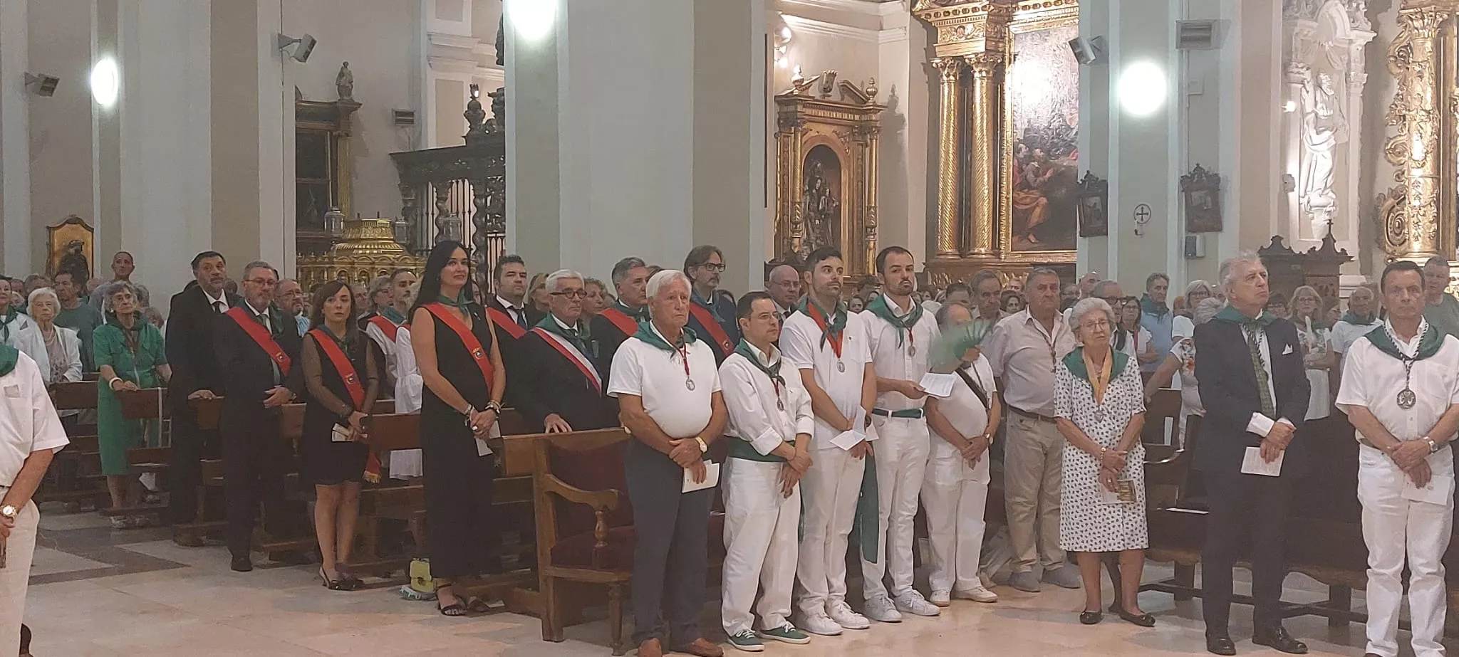 Celebración de las Completas en la Basílica de San Lorenzo.