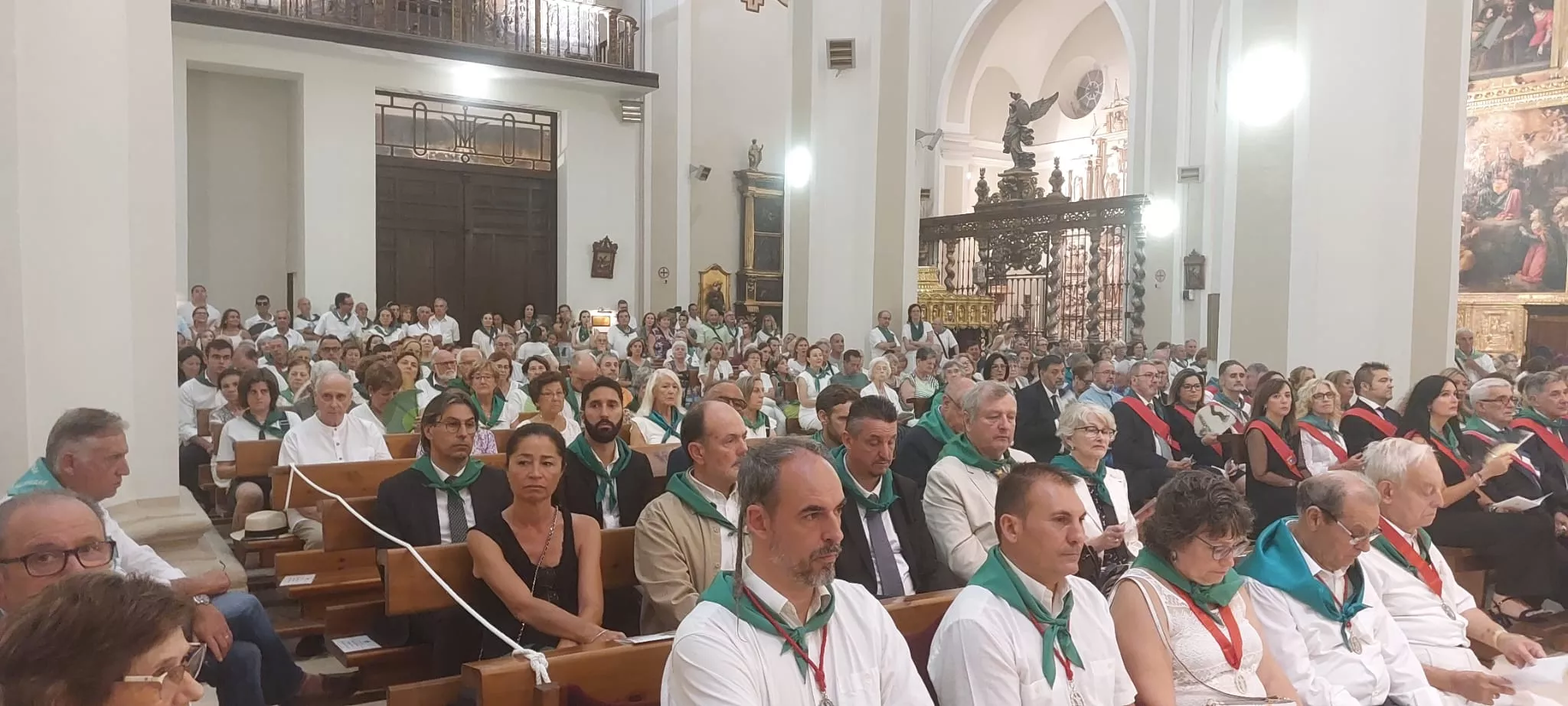Celebración de las Completas en la Basílica de San Lorenzo.
