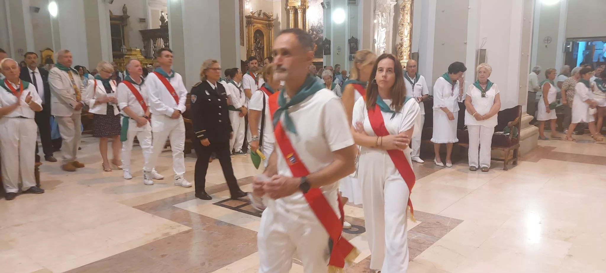 Celebración de las Completas en la Basílica de San Lorenzo.
