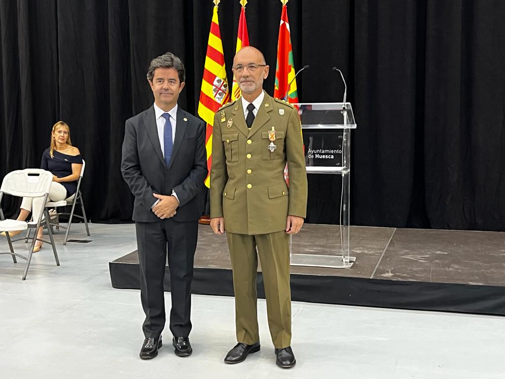 Distinción a Conrado Cebollero